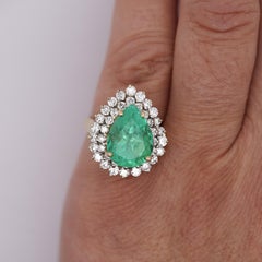 5.75 Carat Pear Cut Colombian Emerald Diamond Halo 18K Gold Emerald Ring