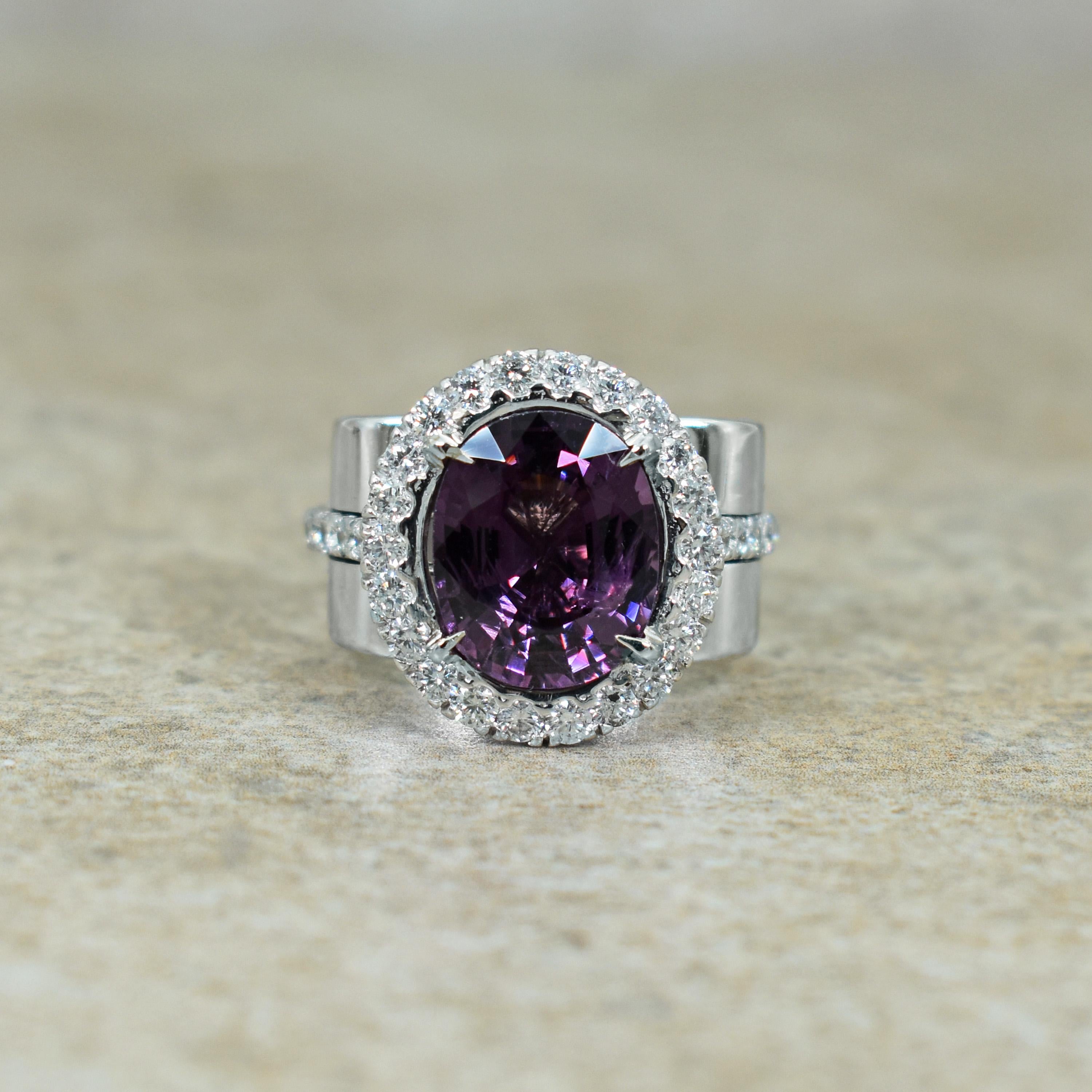 Contemporary 5.75 Carat Purple Spinel Diamond Halo 14 Karat White Gold Cocktail Ring For Sale