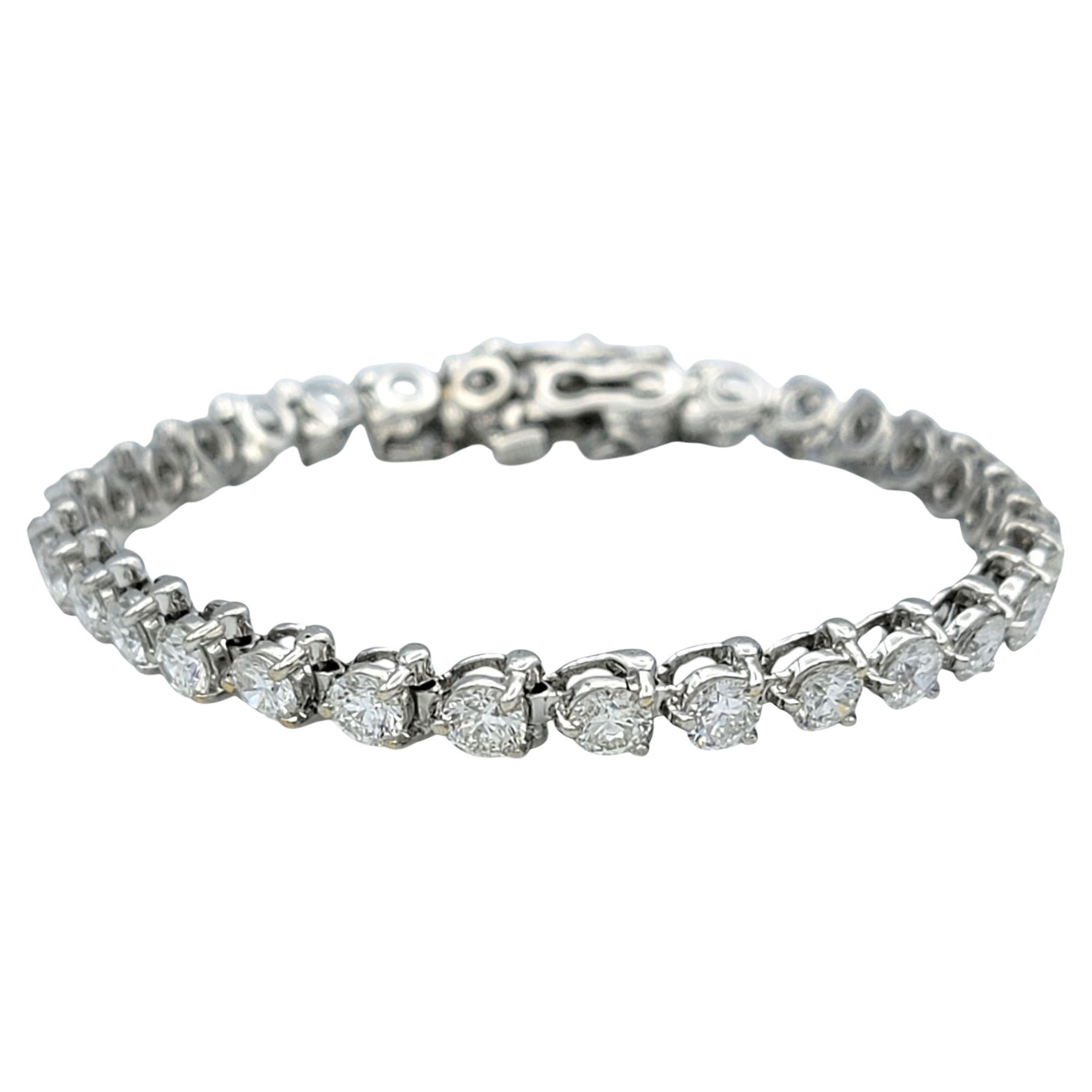 Pulsera de Tenis de Diamantes Brillantes Redondos de 5,75 Quilates Totales en Oro Blanco de 14 Kilates