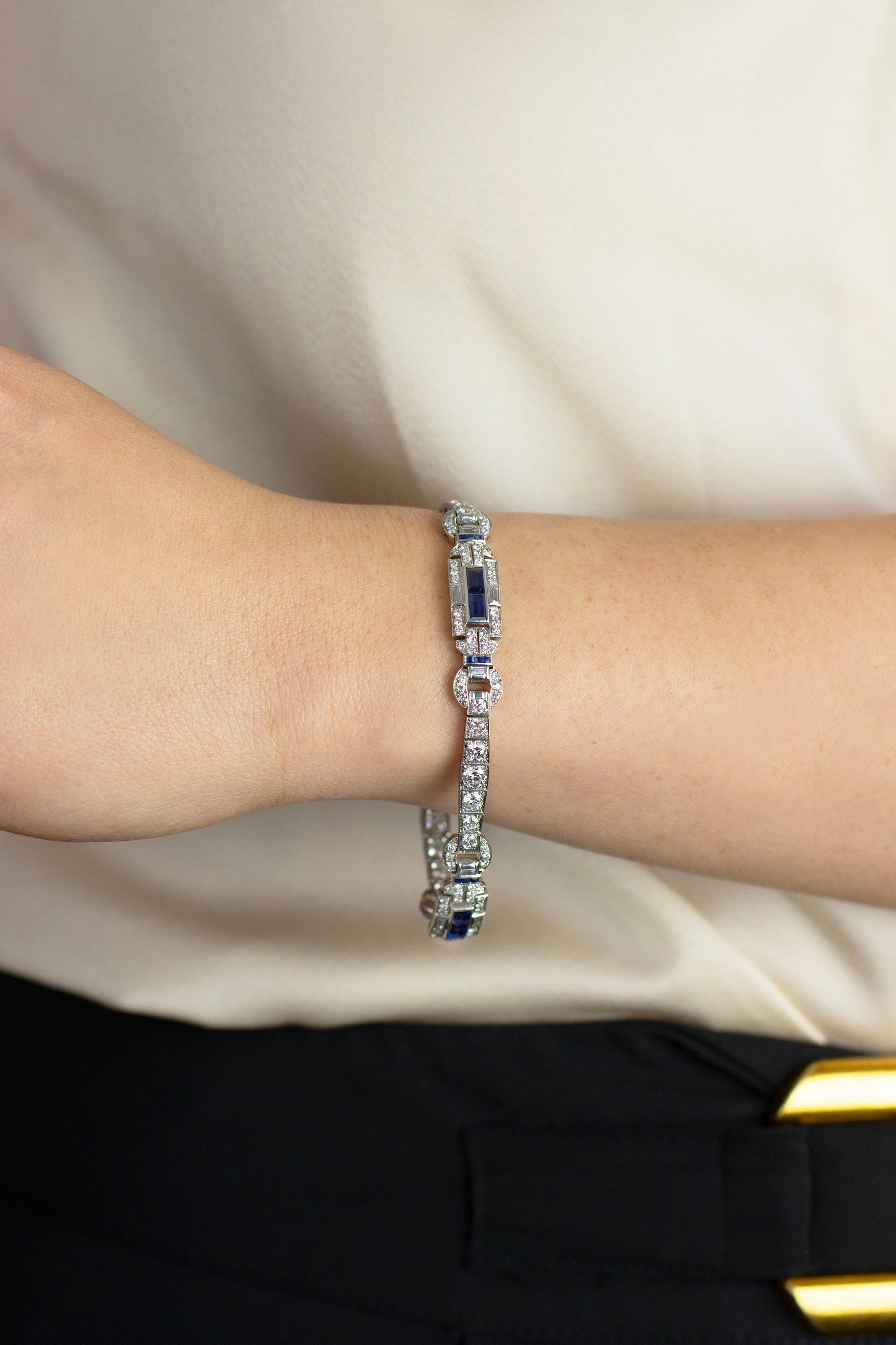 5.75 Carats Total Old European Cut Diamond and Sapphire Antique Fashion Bracelet In Good Condition For Sale In New York, NY