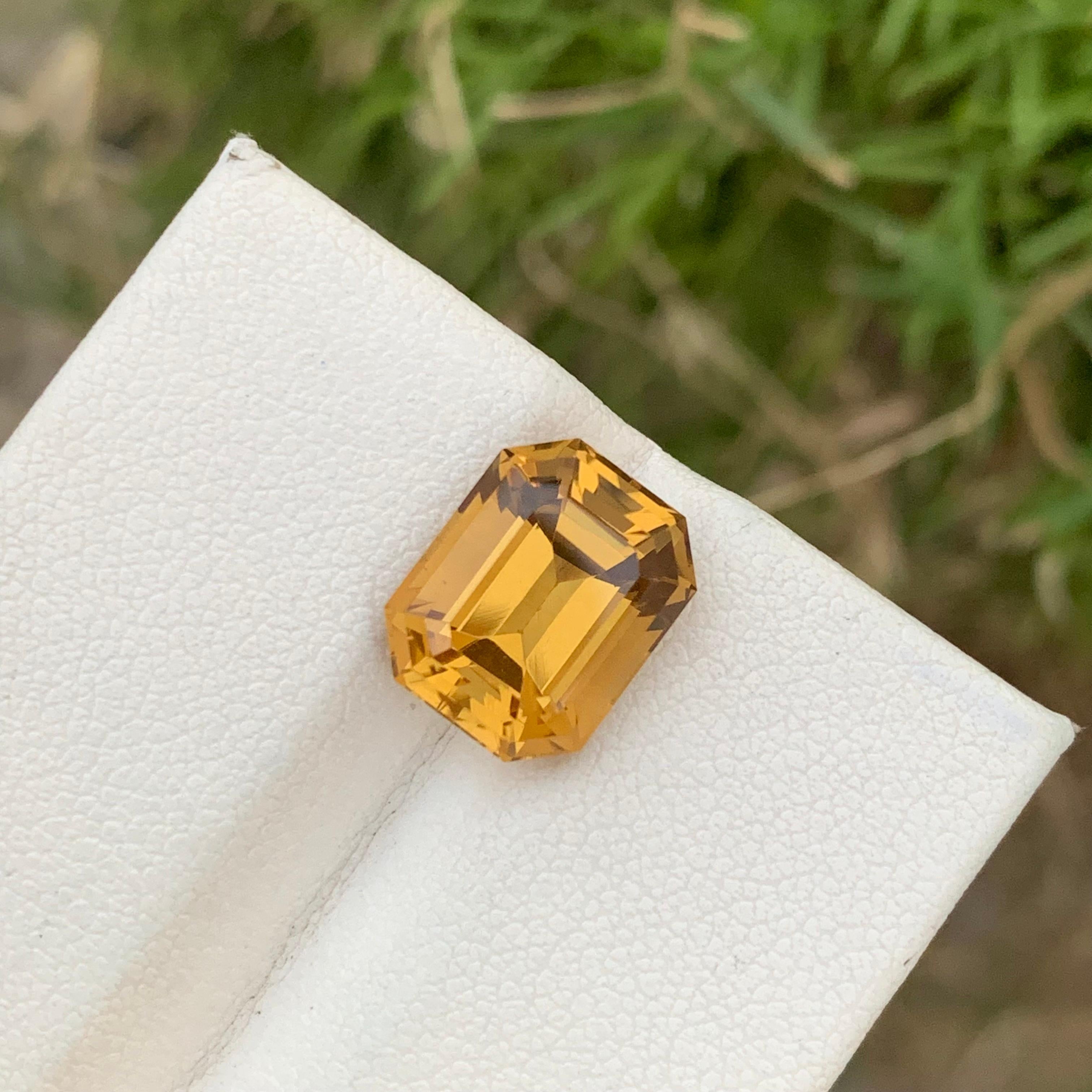 5.75 Cts Natural Loose Citrine Emerald Shape Gemstone  In New Condition For Sale In Peshawar, PK