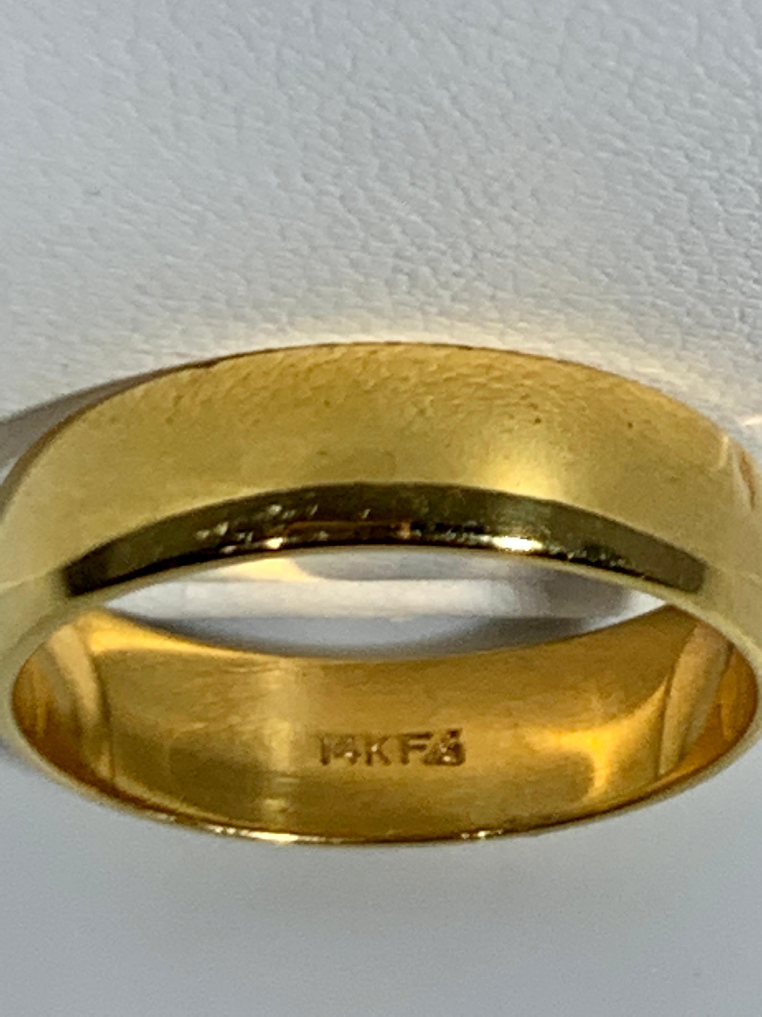 how much is a 14 karat gold wedding band worth