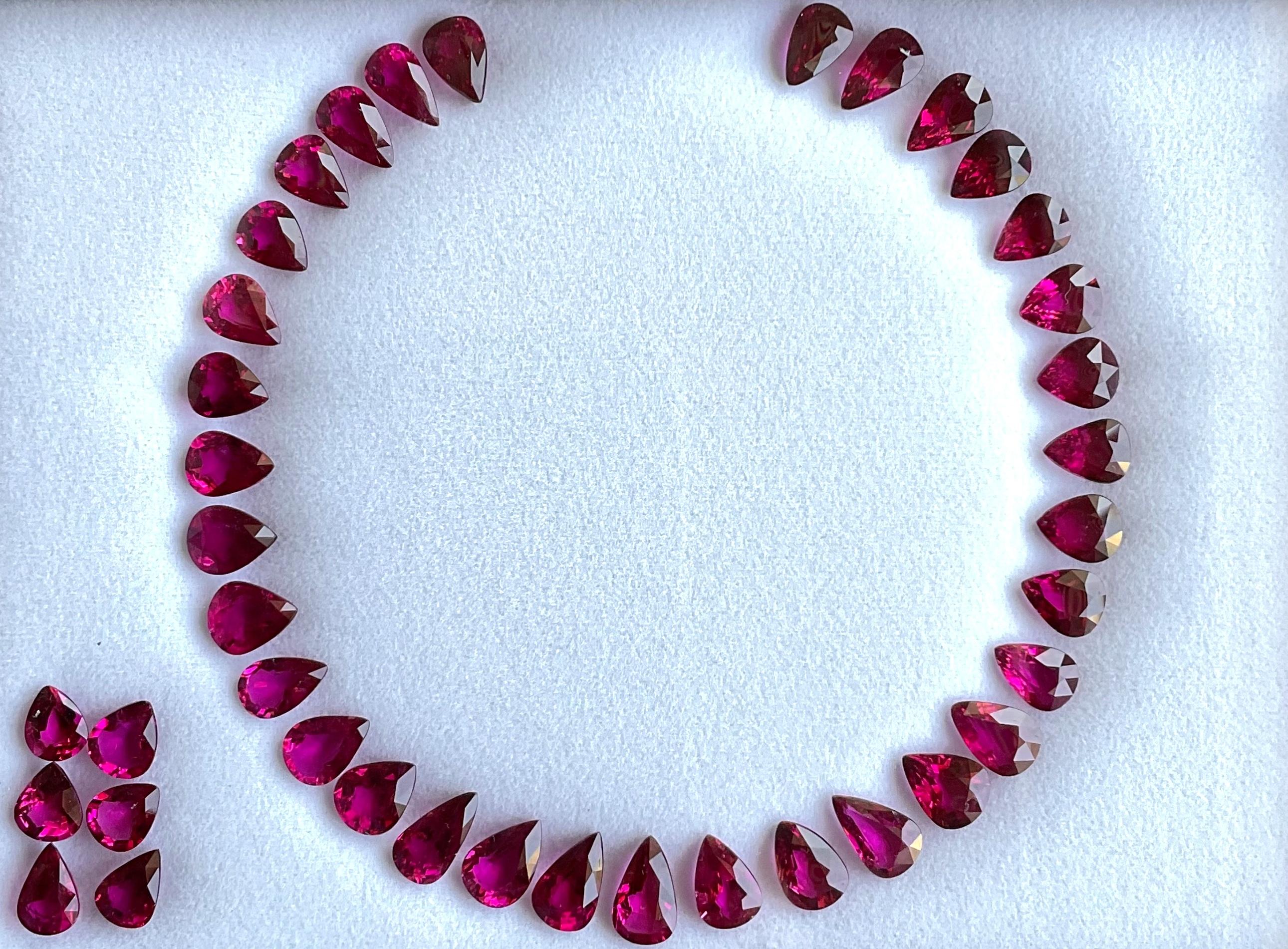 73.00 Karat Rubellit Layout Birne Top Qualität für feinen Schmuck Natürlicher Edelstein

Edelstein - Rubellit Turmalin
Gewicht - 73.00 Ct
Größe - 9x7 bis 12x10 MM
Stücke - 39
Form - Birne

