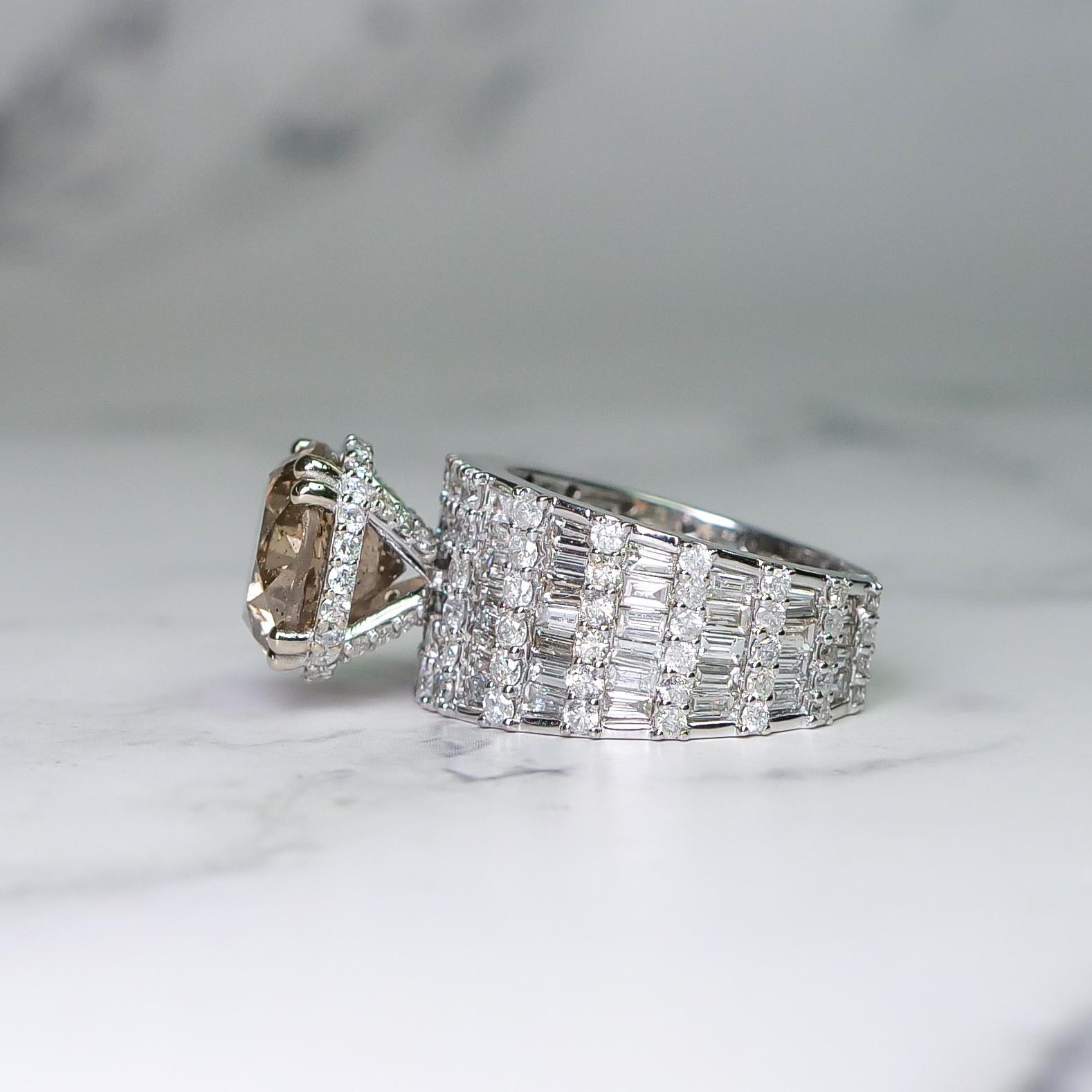 Anillo de Cóctel de Diamantes Champán 5,75 ct en Nuevo estado para la venta en BEENLEIGH, AU