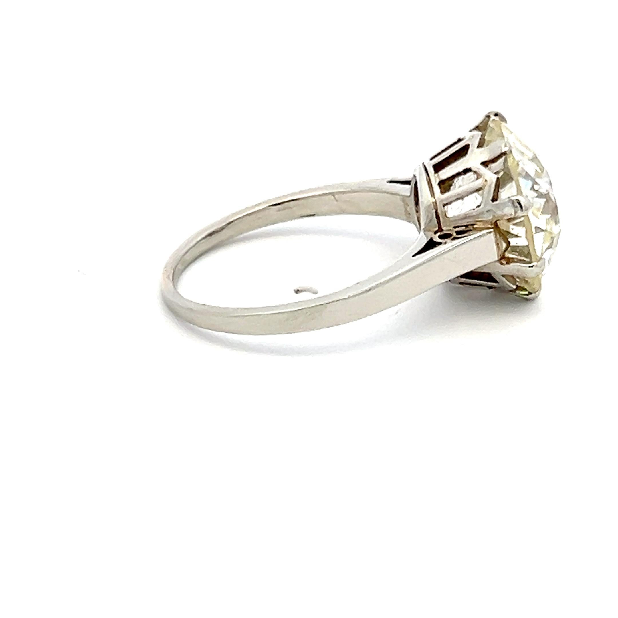 Bague de fiançailles en platine avec diamant taille européenne ancienne de 5,76 carats M VS2 en vente 7