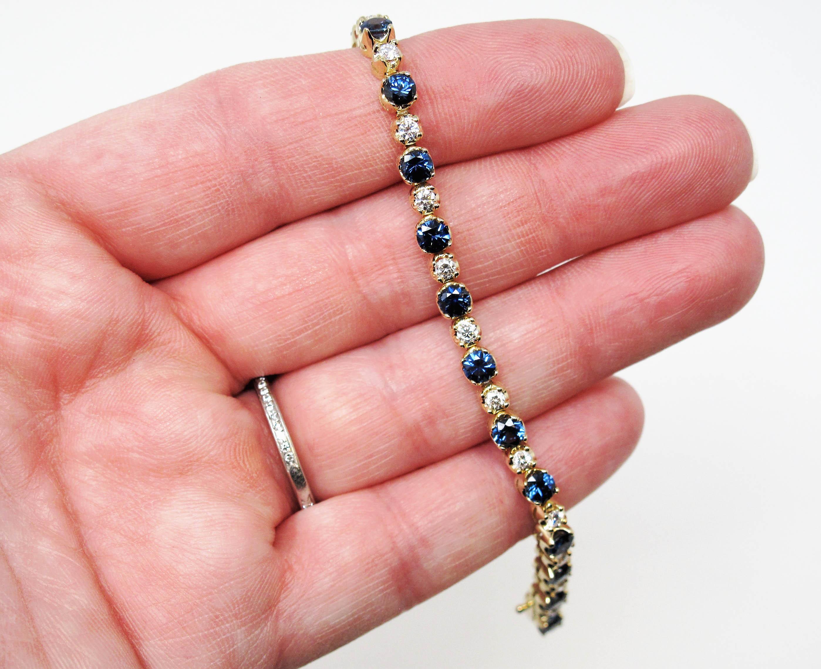 Alternating Natural Sapphire and Natural Diamond Tennis Bracelet in Yellow Gold For Sale 1