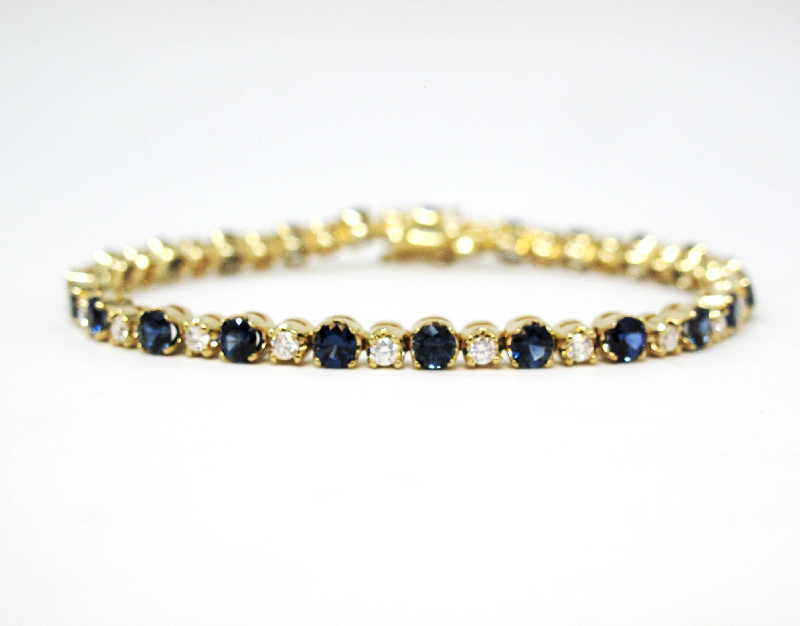 Alternating Natural Sapphire and Natural Diamond Tennis Bracelet in Yellow Gold For Sale 3