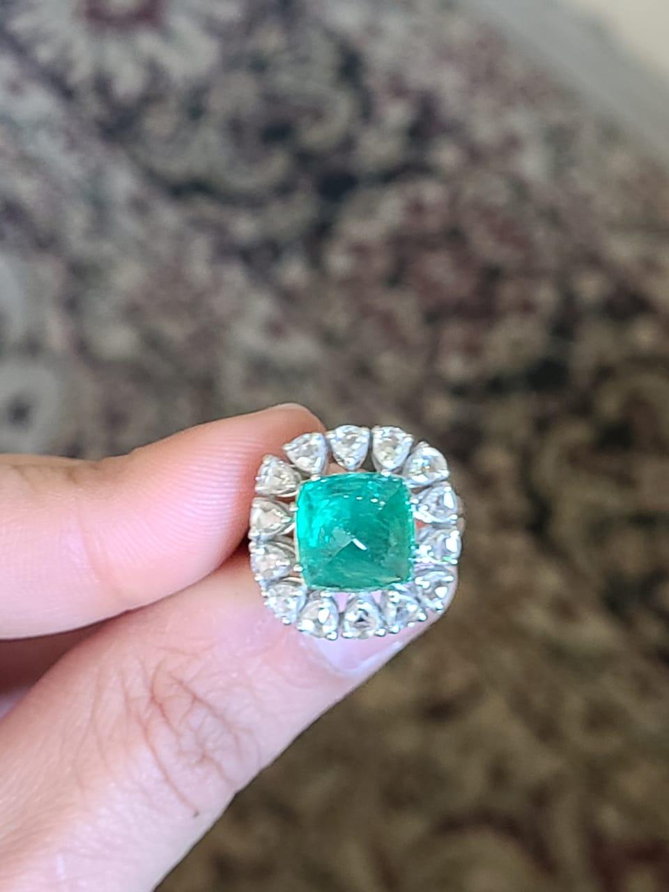 Women's or Men's 5.76 Carats Zambian Emerald Sugarloaf Cabochon & Rose Cut Diamonds Cocktail Ring