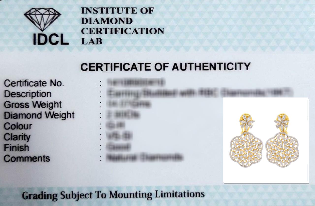 5,76 ct SI/HI Orecchini pendenti con diamanti tondi e marquise a forma di pera in oro giallo 14 carati in vendita 1