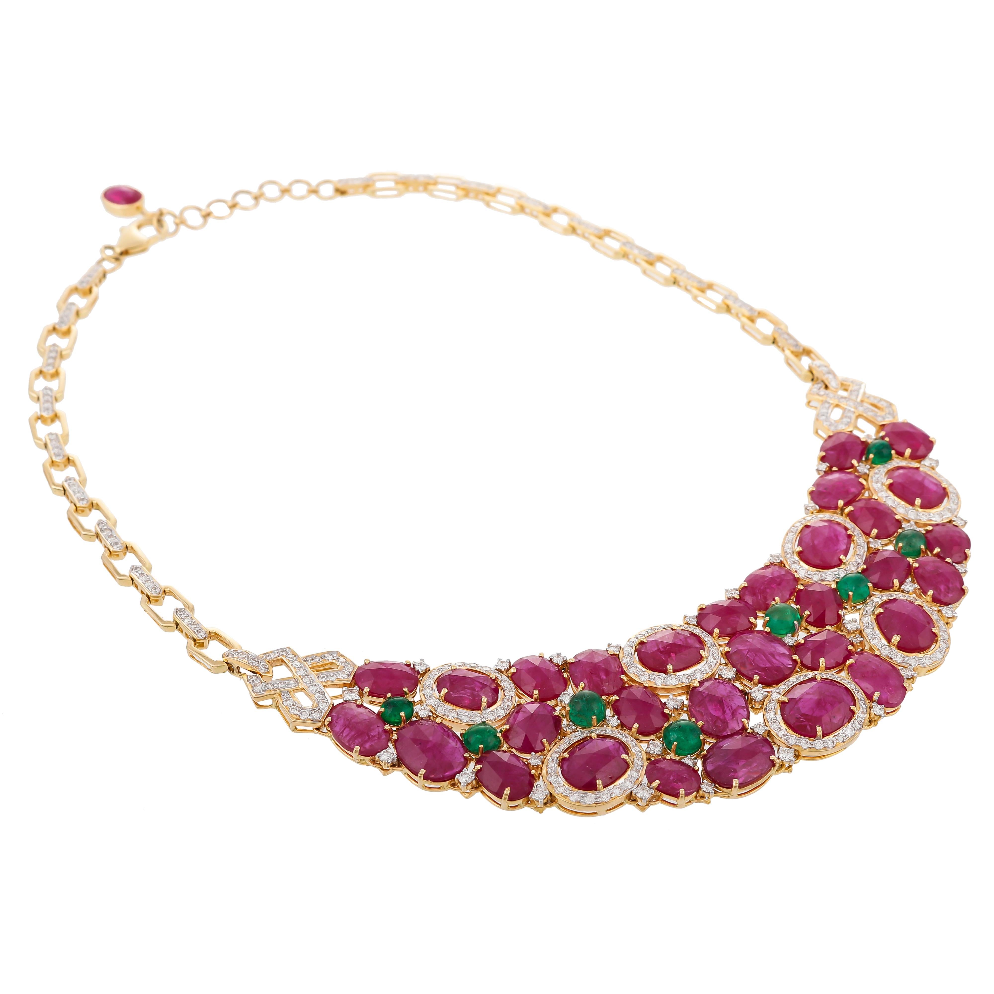 Modern 57.62 Carats Ruby Flats Emerald Cabochon and Diamond 18kt Yellow Gold Necklace For Sale