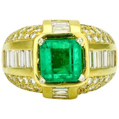 5.77 Carat 18 Karat Yellow Gold Emerald Diamond Dome Ring