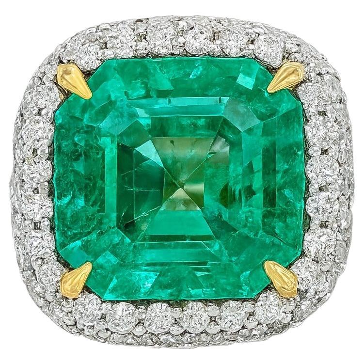 Anello con smeraldo colombiano e diamante da 5,77 carati di qualità AAA+ in vendita