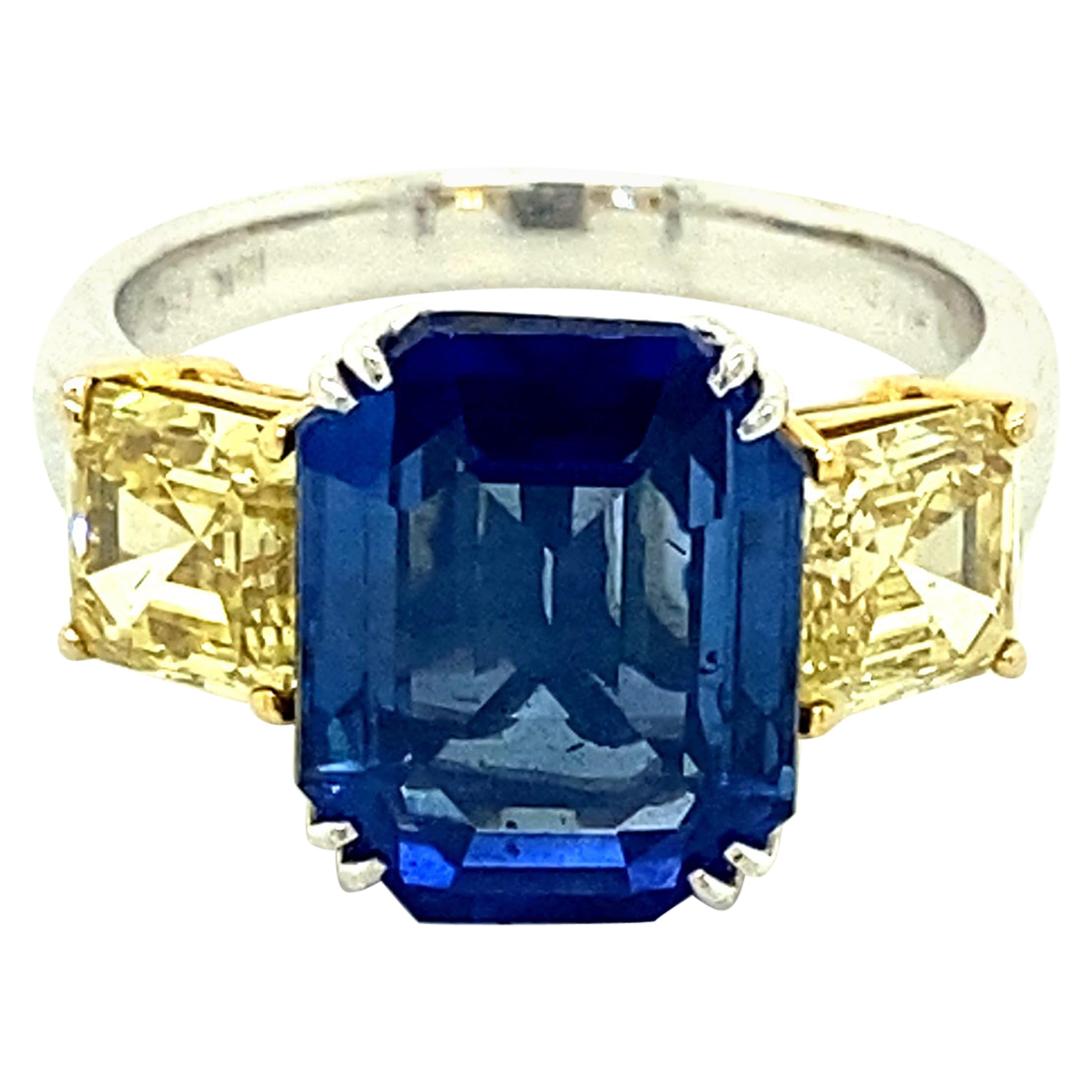 5.77 Carat GIA Certified Blue Sapphire and Fancy Yellow Diamonds Gold Ring