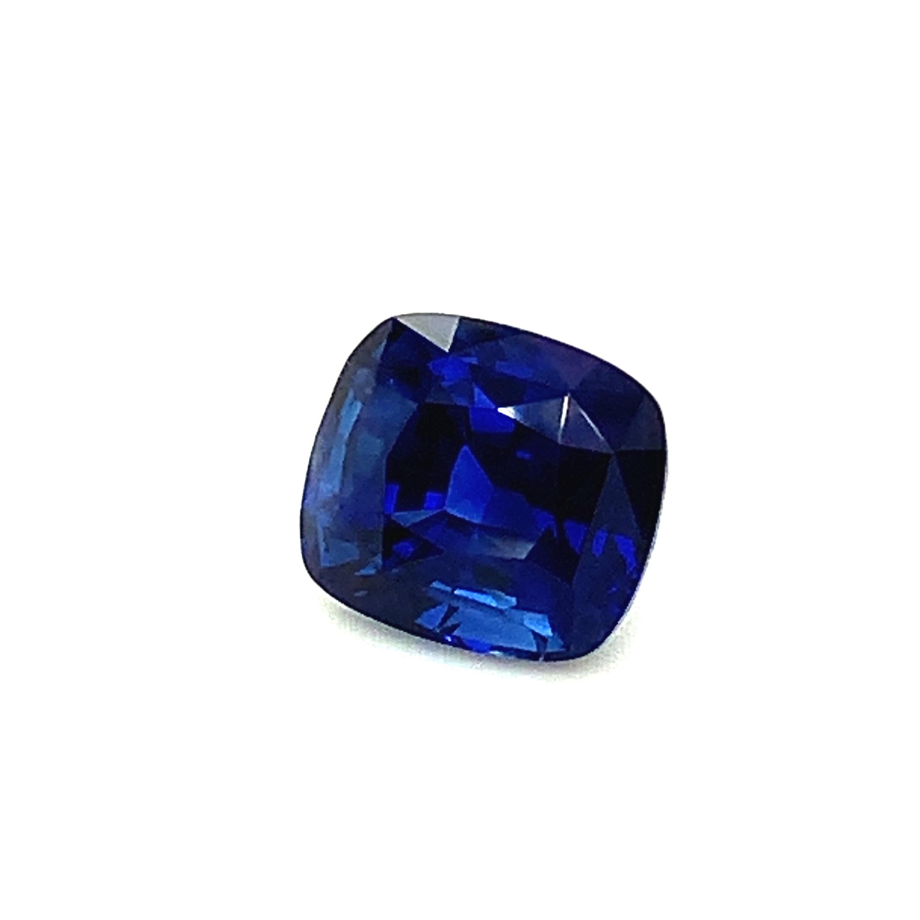 Women's or Men's 5.77 Carat Royal Blue Sapphire Cushion, Unset Loose Gemstone, GIA Certified