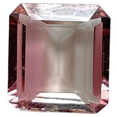 5.77 carats Bi Color Tourmaline octogonale pierre taillée à facettes Top Quality Natural gem