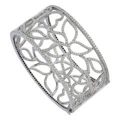 18kt White Gold Cuff Bracelet with 5.78ct Diamonds, 2 Sided Wearable