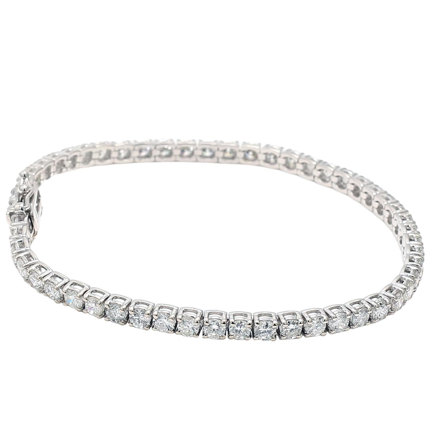 5.79 Carat Natural Diamond Round Cut Tennis Bracelet 7 Inches 14K White Gold For Sale 1