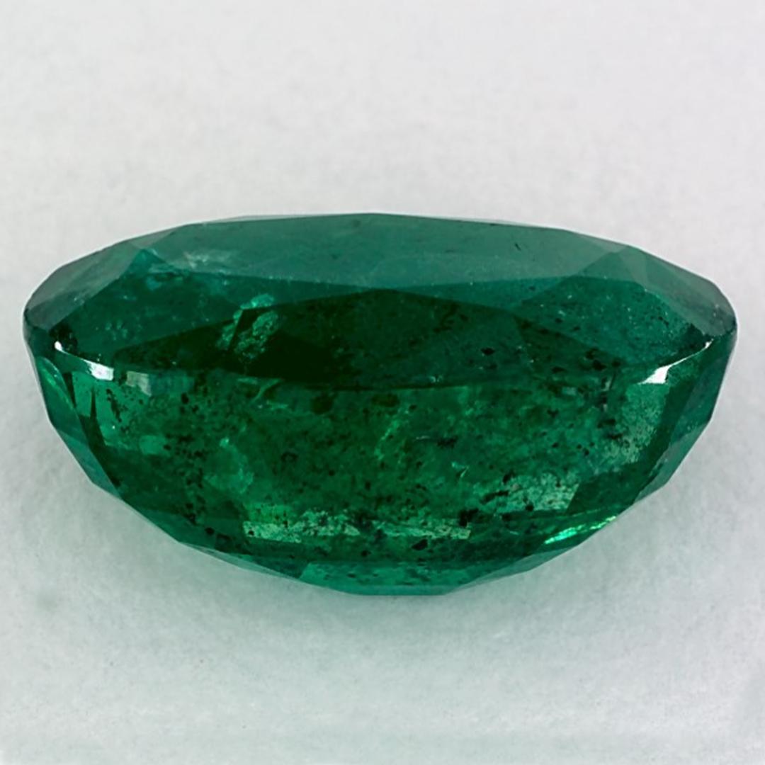5.79 Carat Emerald Oval Loose Gemstone In New Condition In Fort Lee, NJ