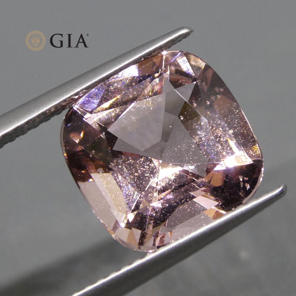 5.79 Karat Morganit Kissenschliff GIA zertifiziert im Zustand „Neu“ in Toronto, Ontario