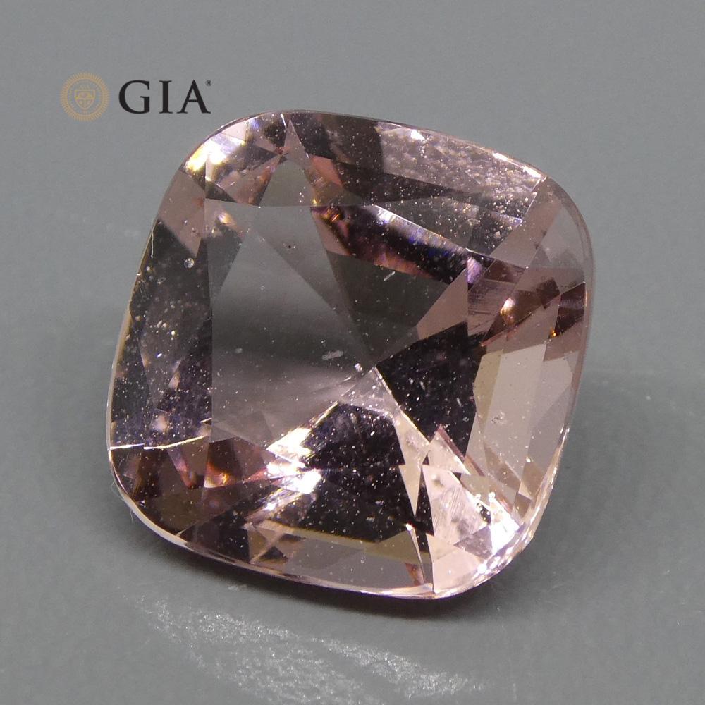 Morganite coussin de 5,79 carats certifiée GIA en vente 1