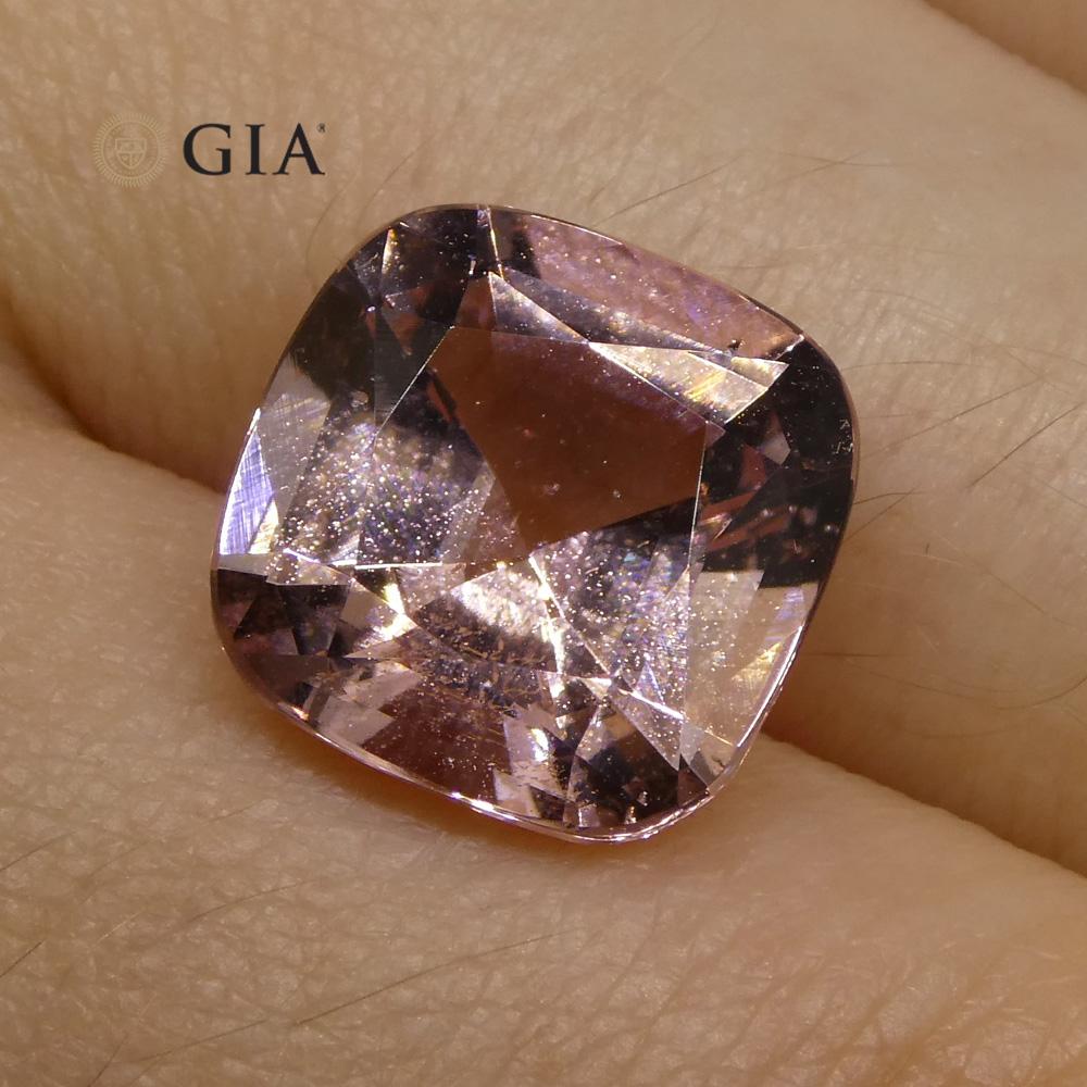 Morganite coussin de 5,79 carats certifiée GIA en vente 4