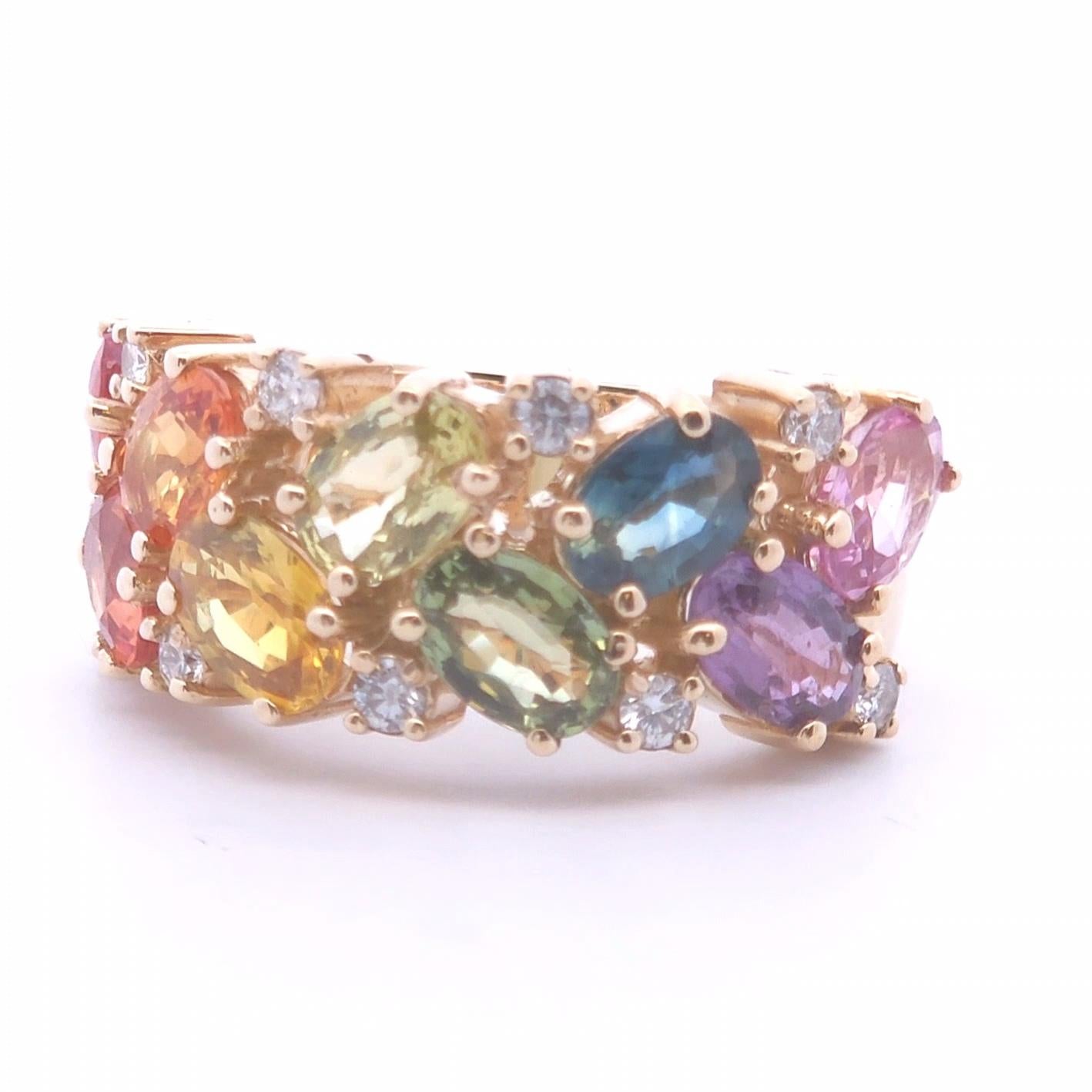 5.79ct Oval Sapphire Ring in 10k Yellow Gold In New Condition For Sale In Tustin, CA