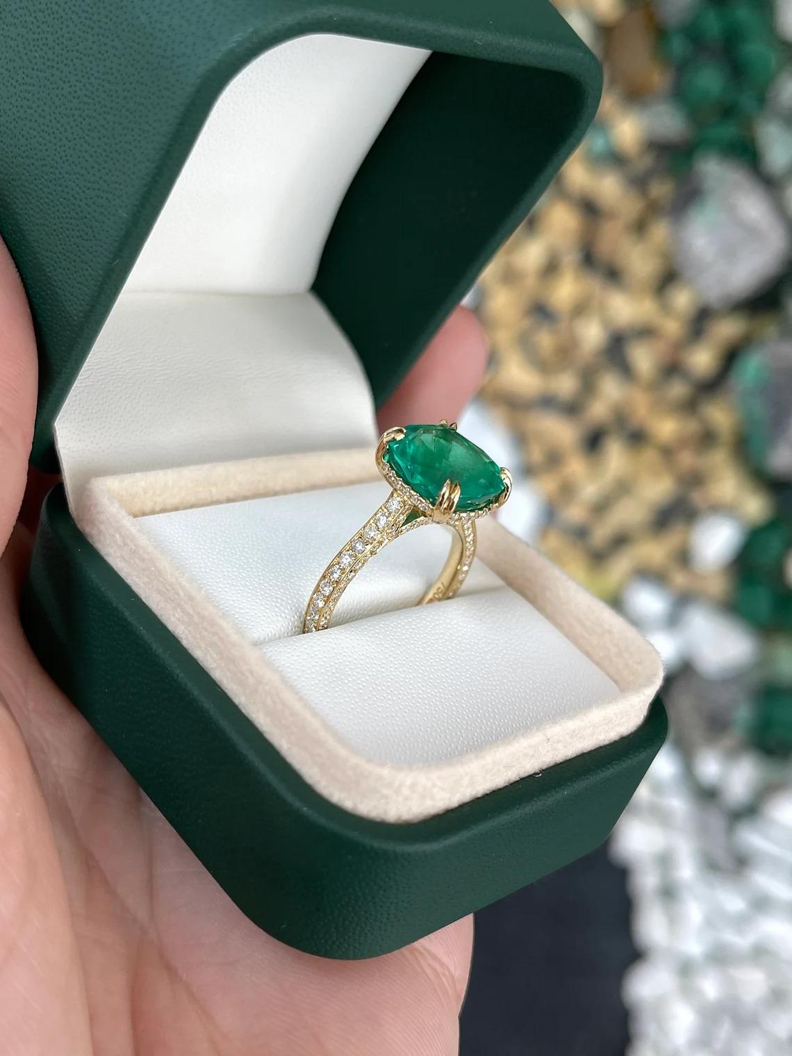 5.79tcw 18K Fine Cushion Colombian Emerald & Diamond Accent Gold Engagement Ring For Sale 1