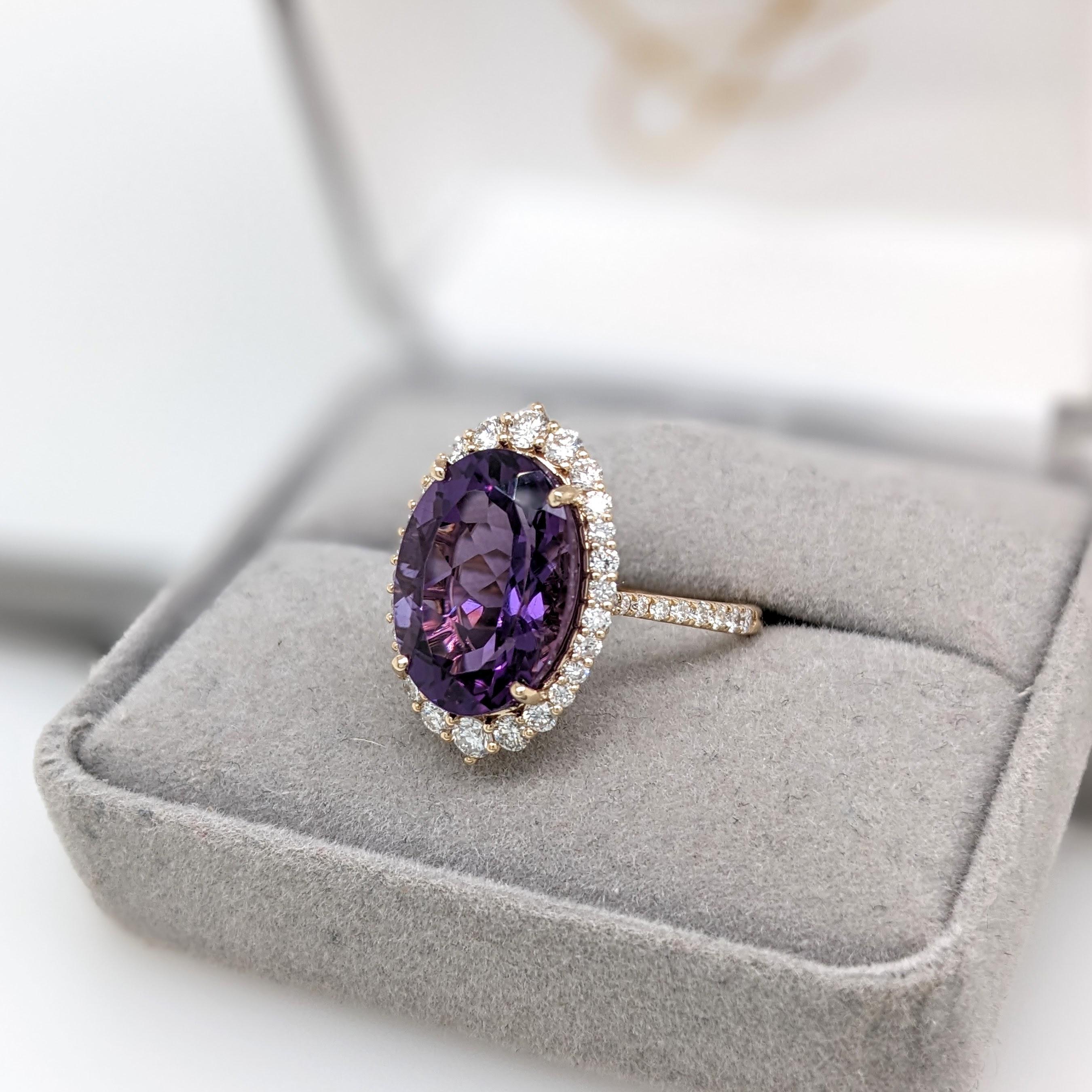 Women's 5.7ct Amethyst Ring w Earth Mined Diamonds in Solid 14K Yellow Gold Oval 14x10mm For Sale