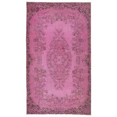 Tappeto in lana rosa sovratinto 5.7x10 Ft. Tappeto vintage turco fatto a mano per il soggiorno