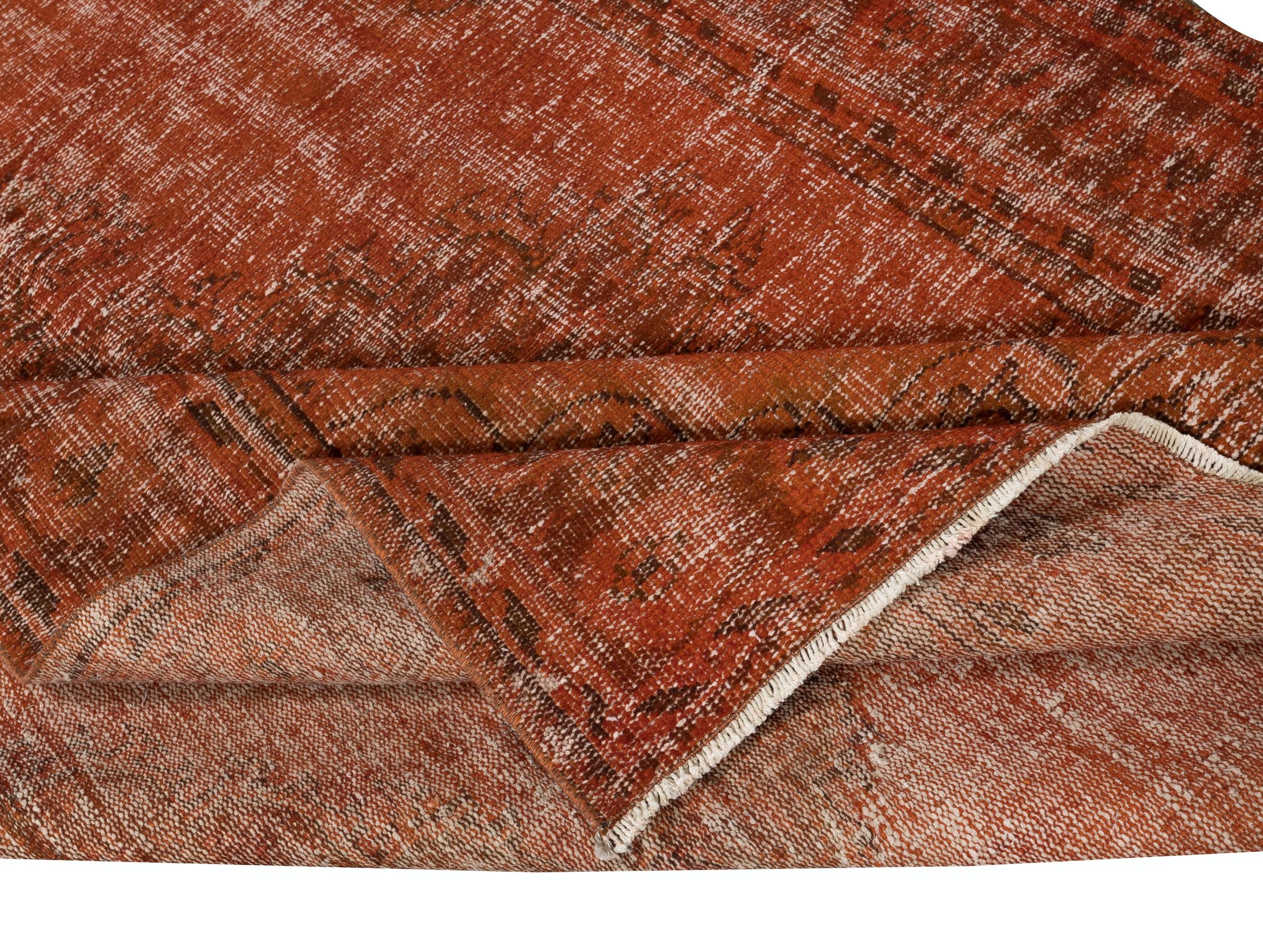 5.7x8.4 Ft Türkischer Vintage-Teppich in Rot in gebranntem Orange für moderne Innenräume (Moderne) im Angebot