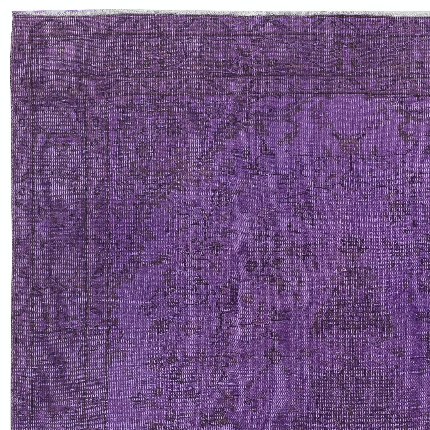 Turc 5.7x8.6 Ft Decorative Purple Tapis de sol Hand Made. Revêtement de sol turc moderne en vente