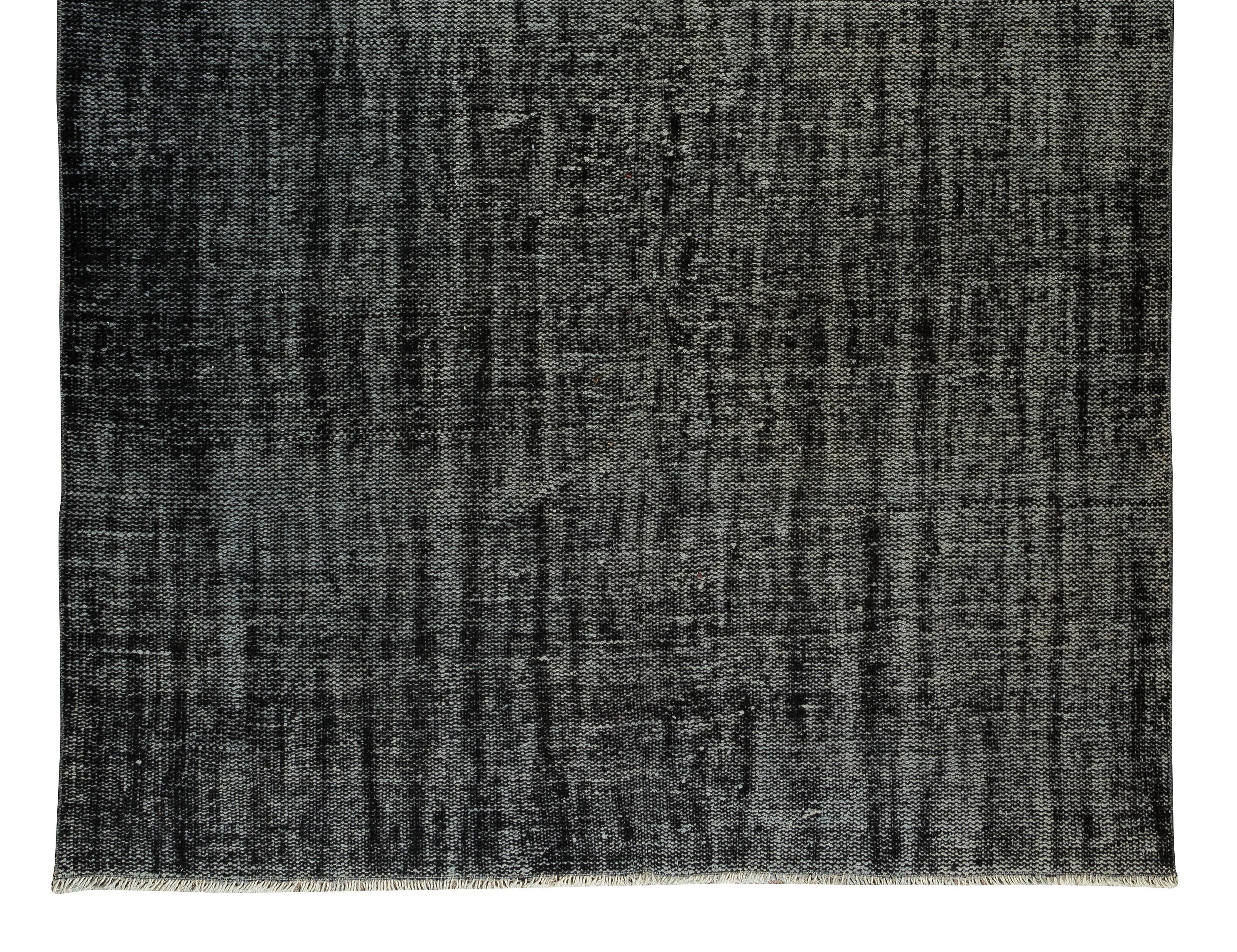 Noué à la main Tapis turc noir de 5,7 x 8,8 m pour les intérieurs modernes, tapis vintage fait main en vente
