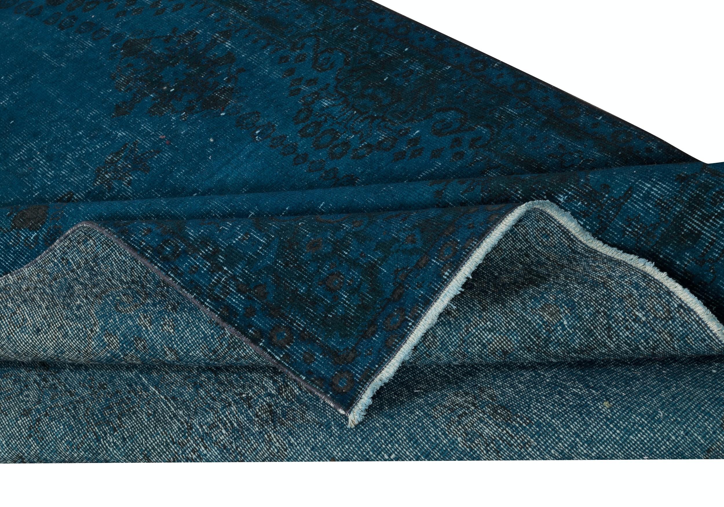 Hand-Knotted 5.7x9 Ft Navy Blue Color Handmade Turkish Wool Area Rug for Modern Interiors For Sale