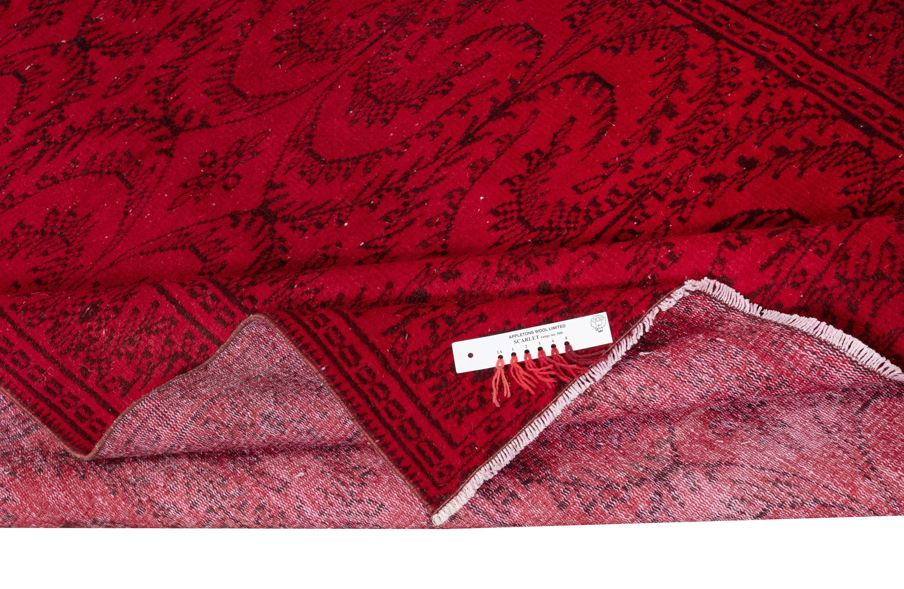 5.7x9.6 Ft handgeknüpfter türkischer Vintage-Teppich Overdyed in Rot für moderne Innenräume (Moderne) im Angebot