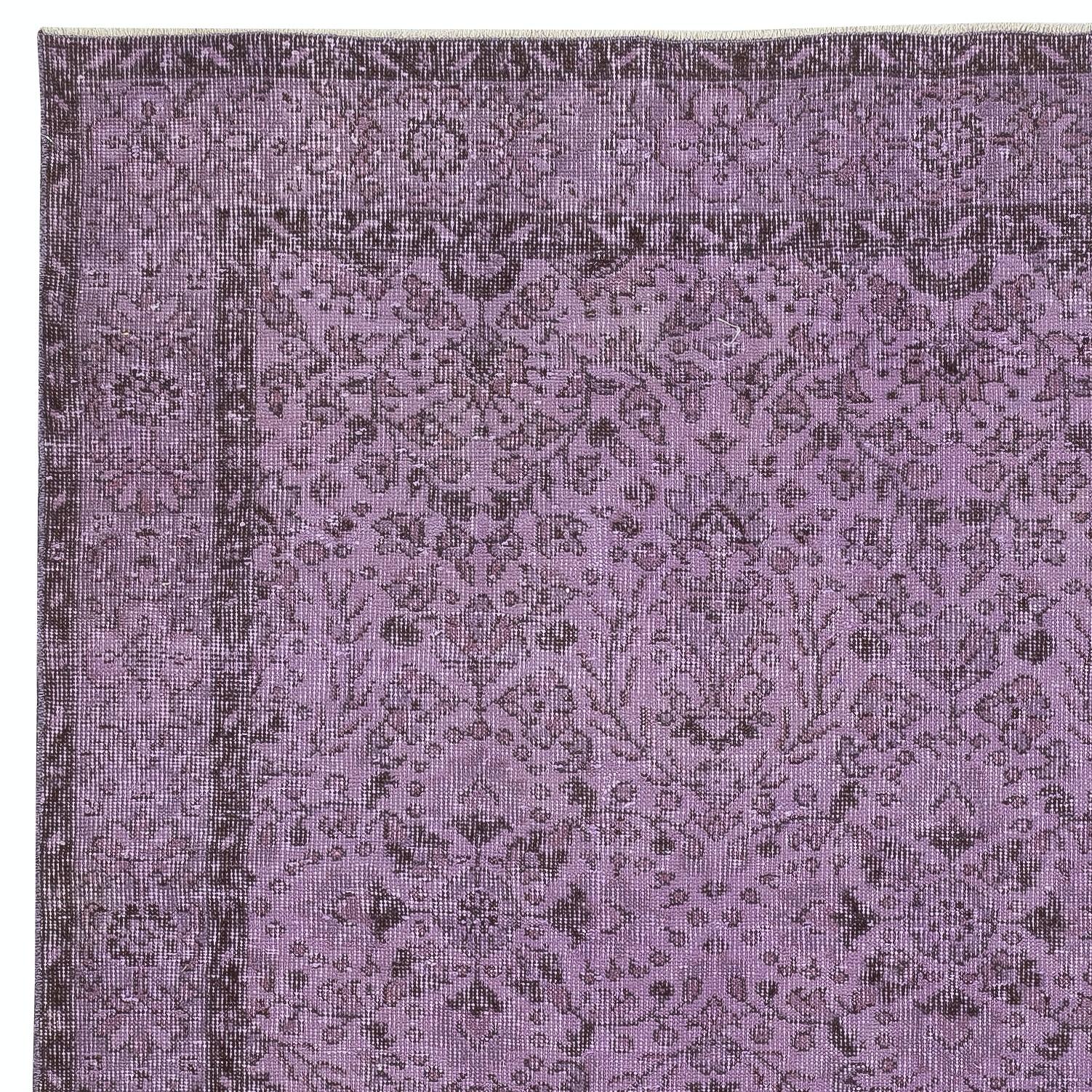 5.7x9.6 Ft Moderner handgeknüpfter türkischer Teppich mit Blumenmuster in lila Farbe, handgeknüpft (Handgeknüpft) im Angebot