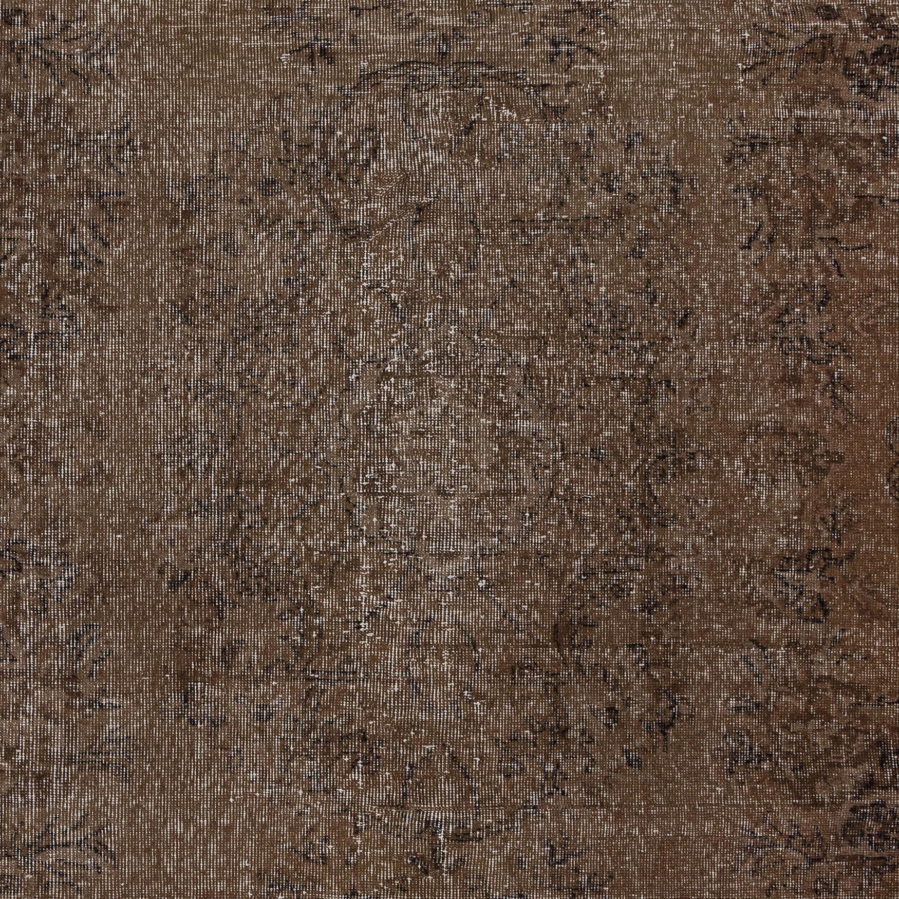 Hand-Knotted 5.7x9.6 Ft Vintage Area Rug in Brown for Modern Interiors, HandKnotted in Turkey For Sale