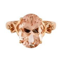 Sunita Nahata Morganite 5.80ct. Anello in oro rosa 18 carati con diamante.