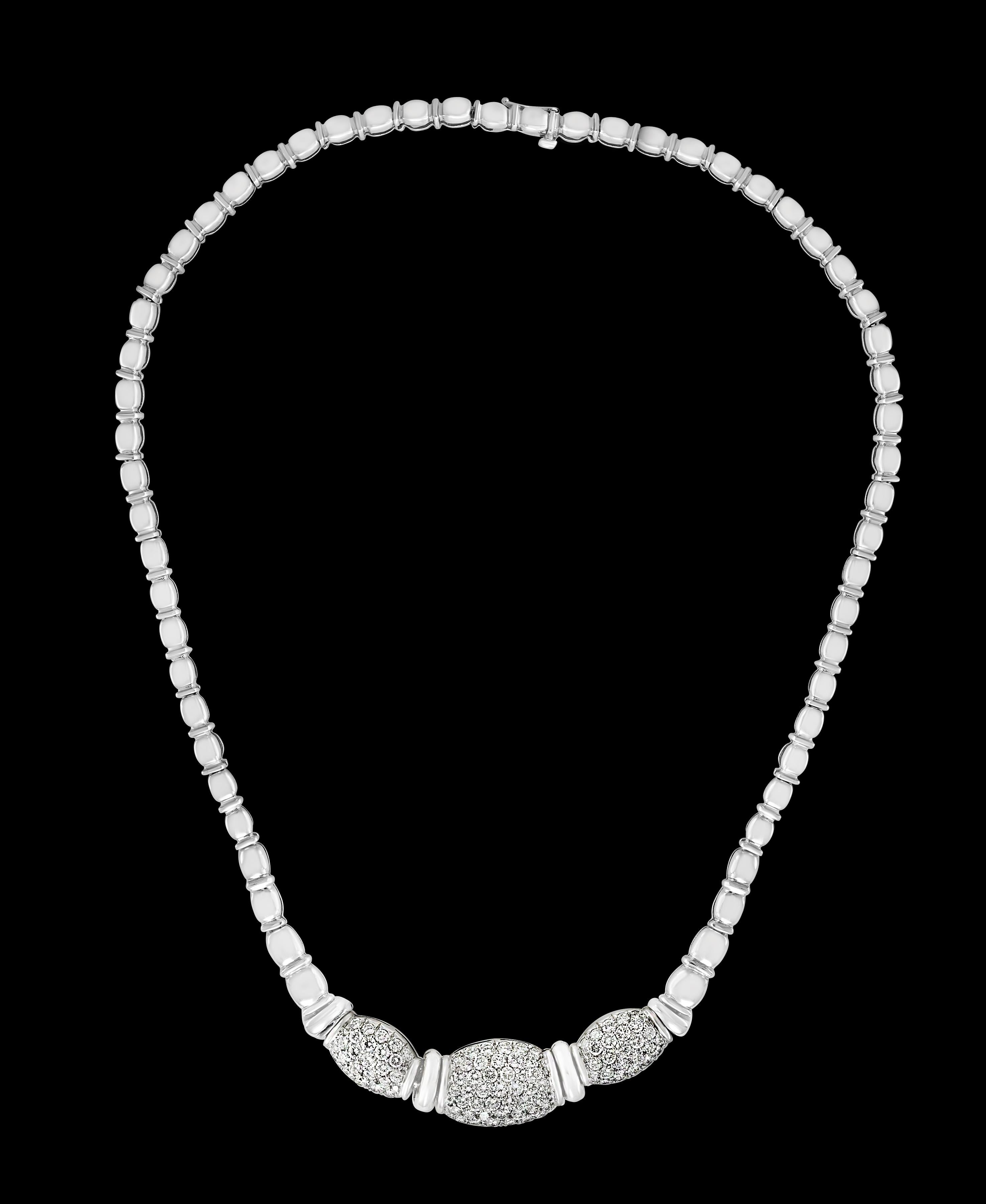 5.8 Carat VS/G Quality Diamond 18 Karat White Gold Necklace Bridal Estate In Excellent Condition For Sale In New York, NY