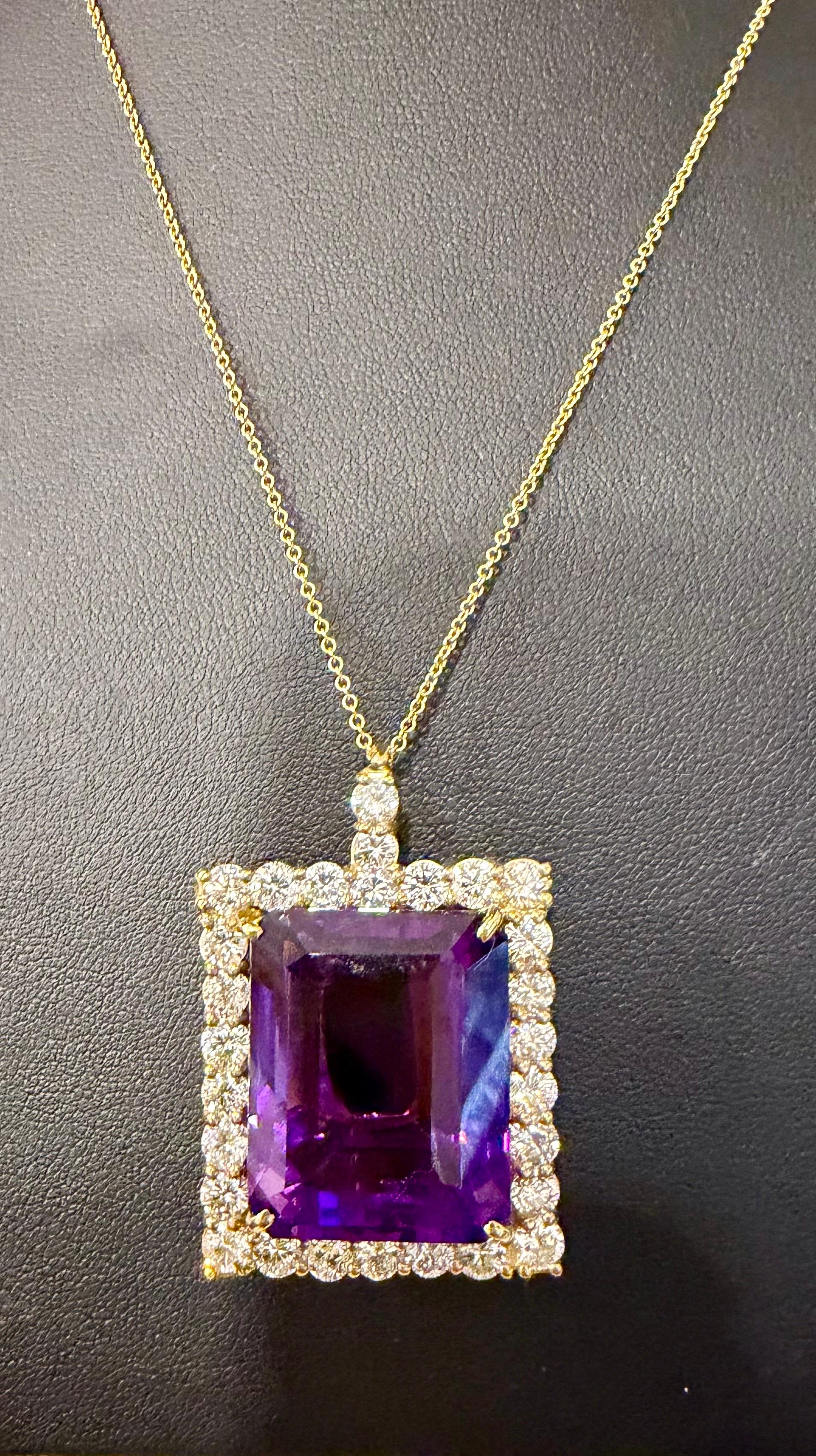58 Ct Emerald Cut  Collier pendentif améthyste et diamant 7 ct or 14KY + chaîne Excellent état - En vente à New York, NY