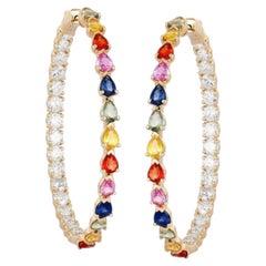 Pendientes de aro «Love» de oro amarillo de 14K con diamantes y zafiros de 3,90 ct