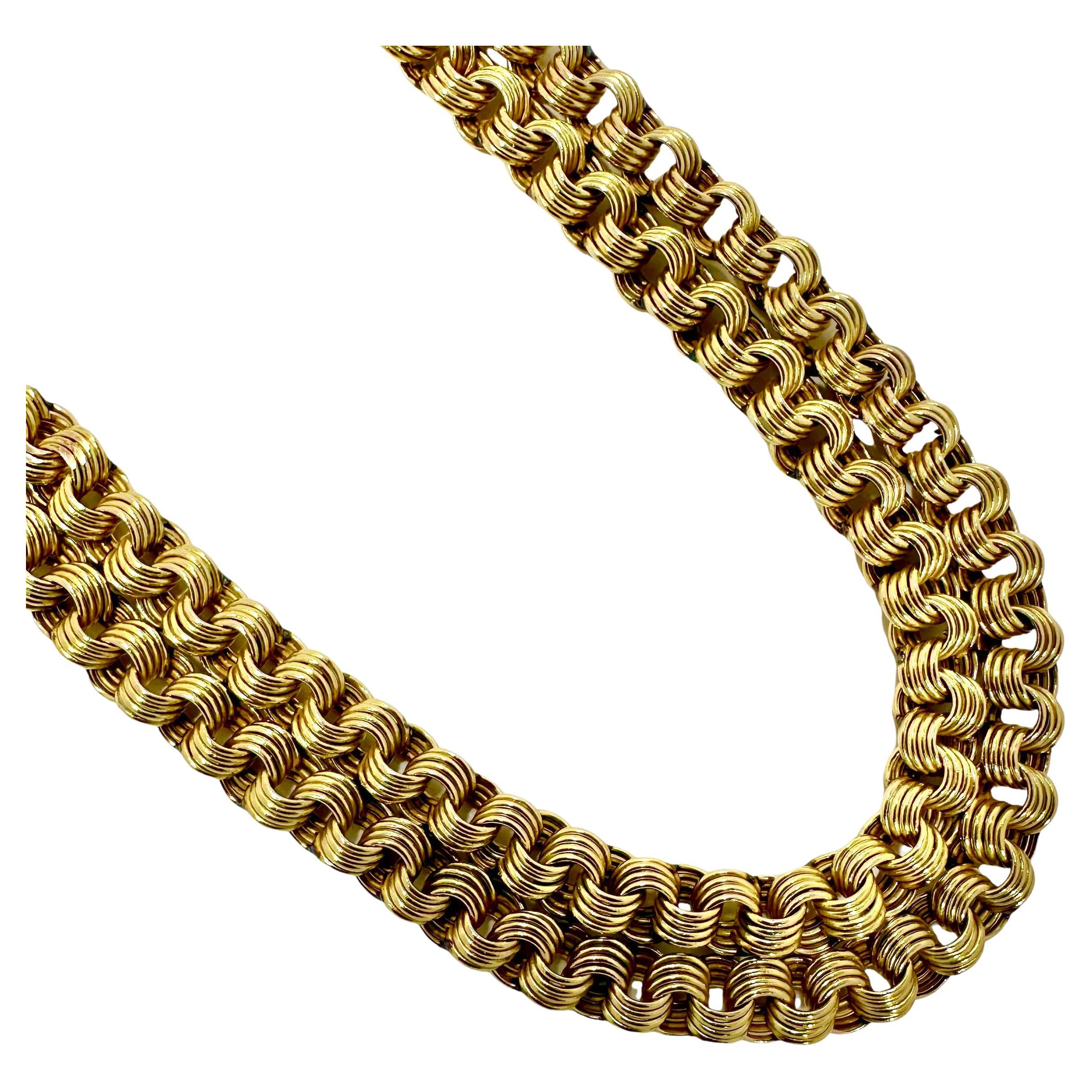 58 Inches Long Vintage 14k Yellow Gold Necklace For Sale