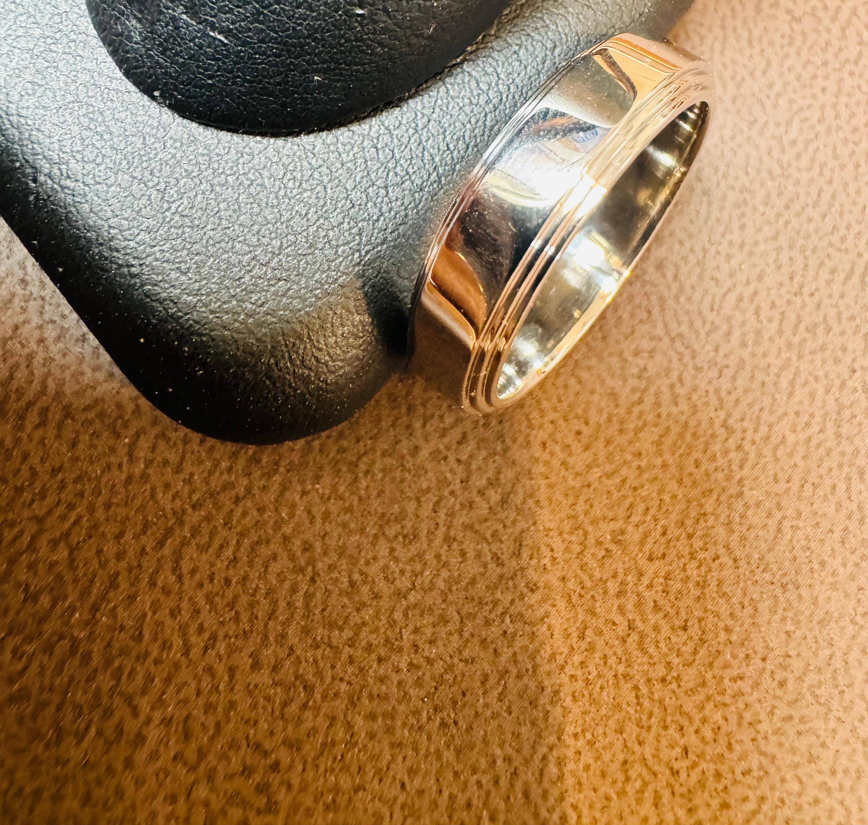 5.8 MM WIDE BEVELED EDGE Platinum Plain Wedding Band Ring 14.5 Grams, Estate For Sale 4