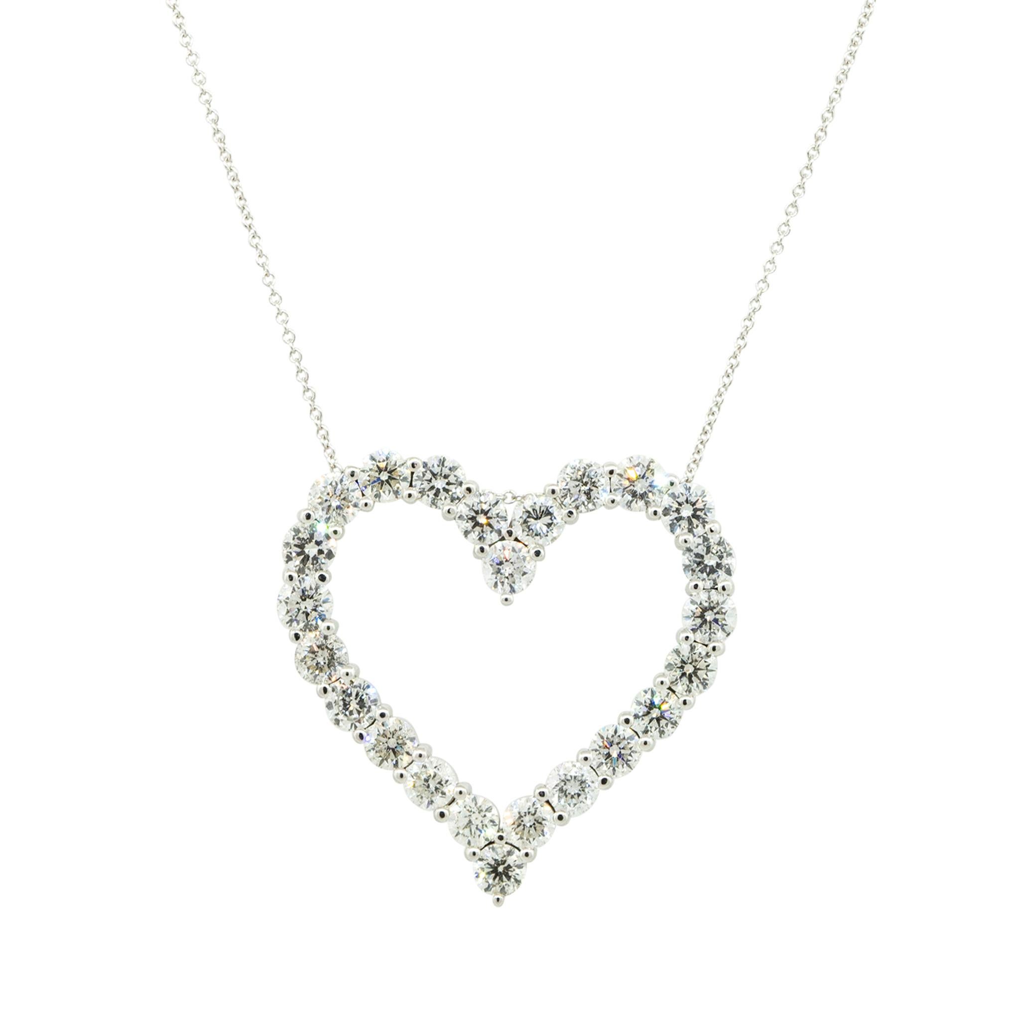 5.80 Carat Diamond Heart Necklace 18 Karat in Stock  In Excellent Condition For Sale In Boca Raton, FL