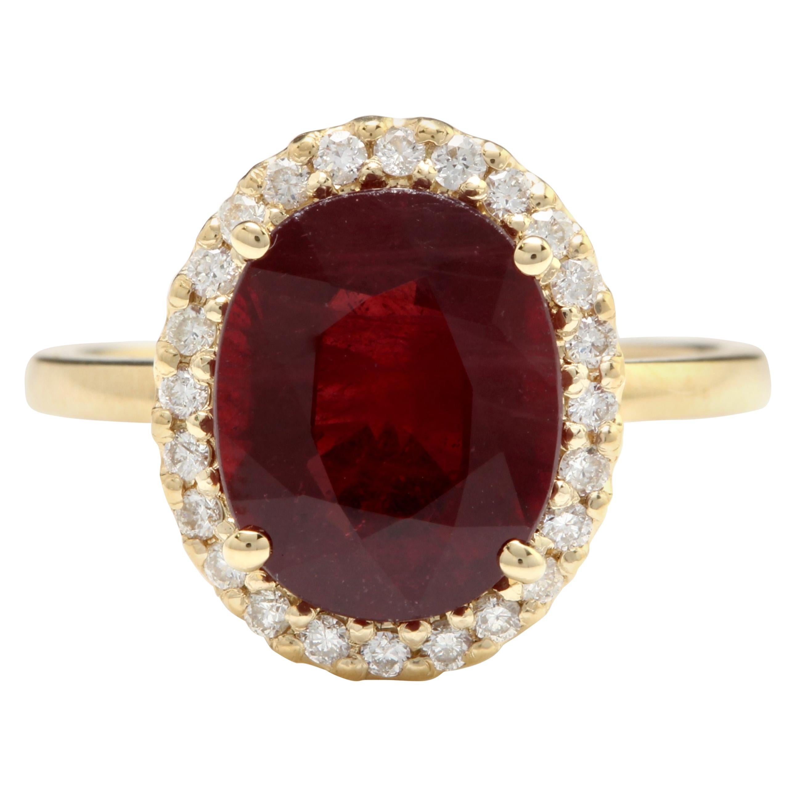 5.80 Carat Impressive Red Ruby and Natural Diamond 14 Karat Yellow Gold Ring For Sale
