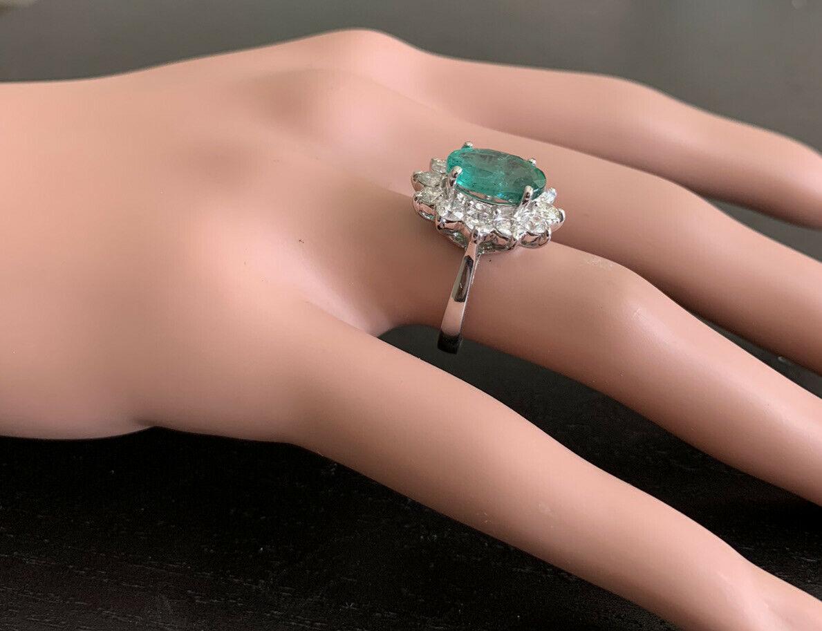 5.80 Carat Natural Emerald and Diamond 18 Karat Solid White Gold Ring For Sale 3