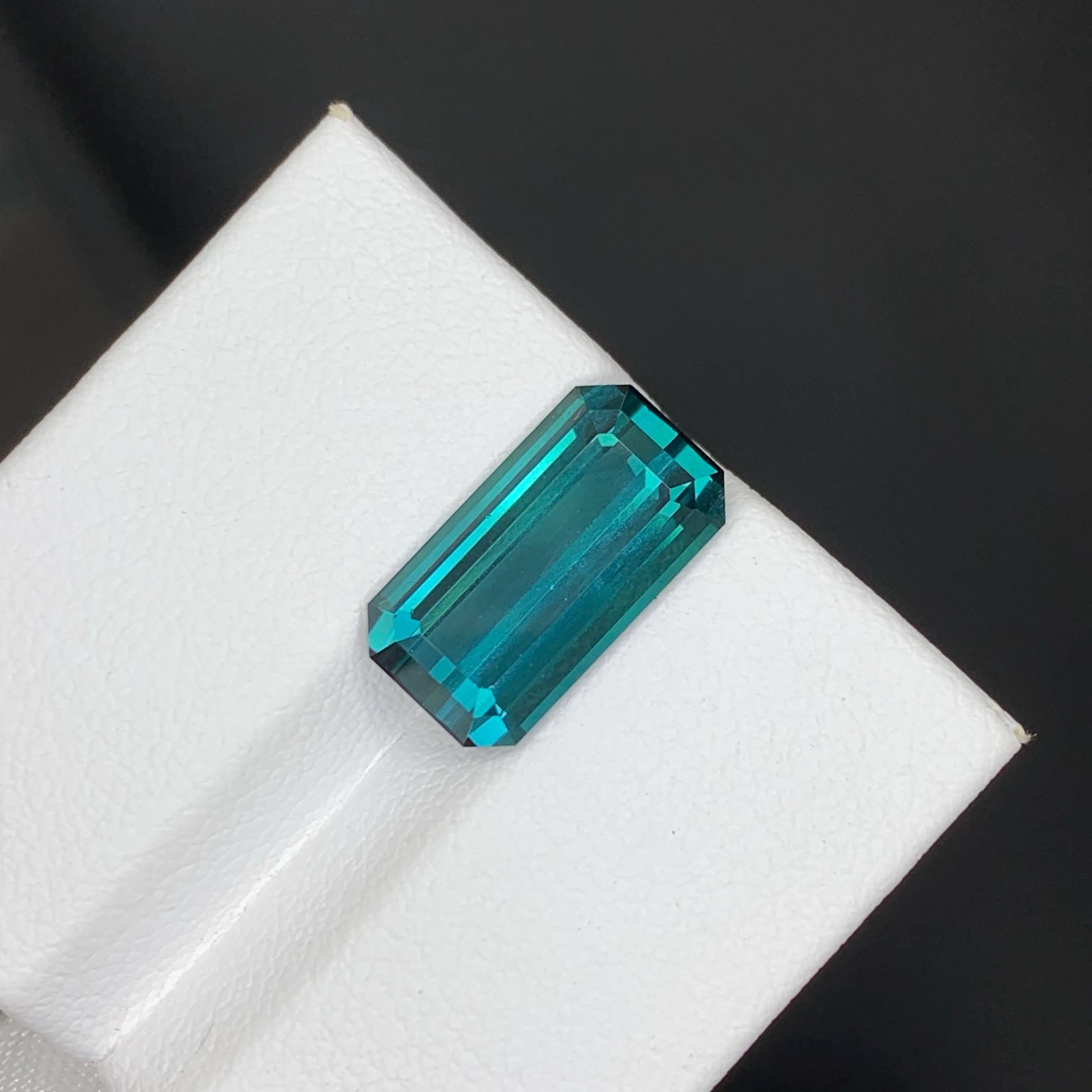 5.80 Carat Natural Loose Blue Color Tourmaline Emerald Cut Afghan Gemstone (pierre précieuse afghane) en vente 5