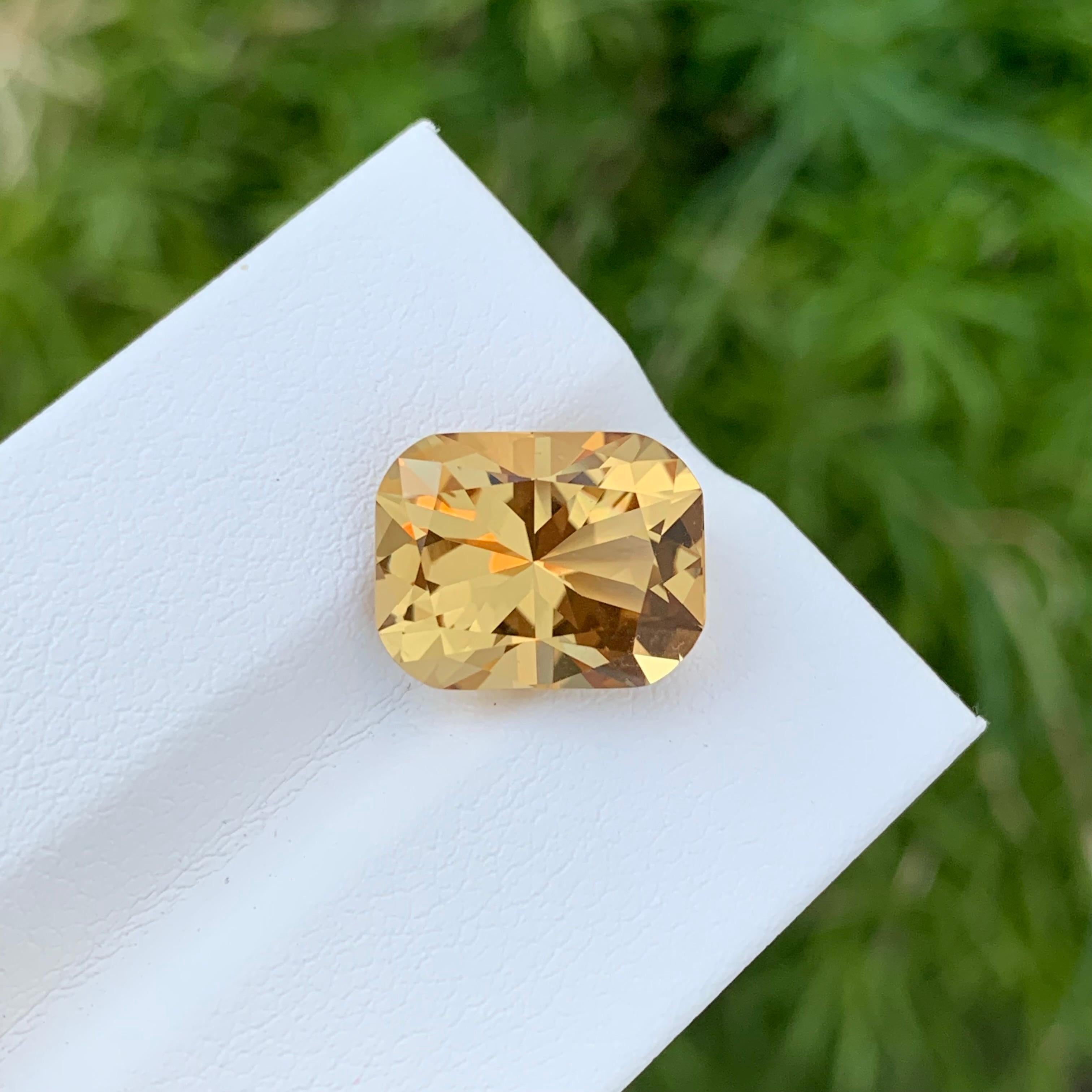 Loose Citrine
Weight: 5.80 Carats
Dimension: 12.6 x 9.9 x 7.9 Mm
Origin: Brazil
Colour: Yellow 
Treatment: Non
Certficate: On Demand
Shape: Long Cushion 


Citrine, a radiant and versatile gemstone, enchants with its warm, golden hues and remarkable