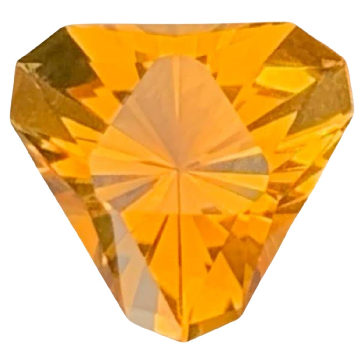 5,80 Karat Natürlicher Loser Goldener Citrin Stein Trillion Cut Brasilianischer Edelstein