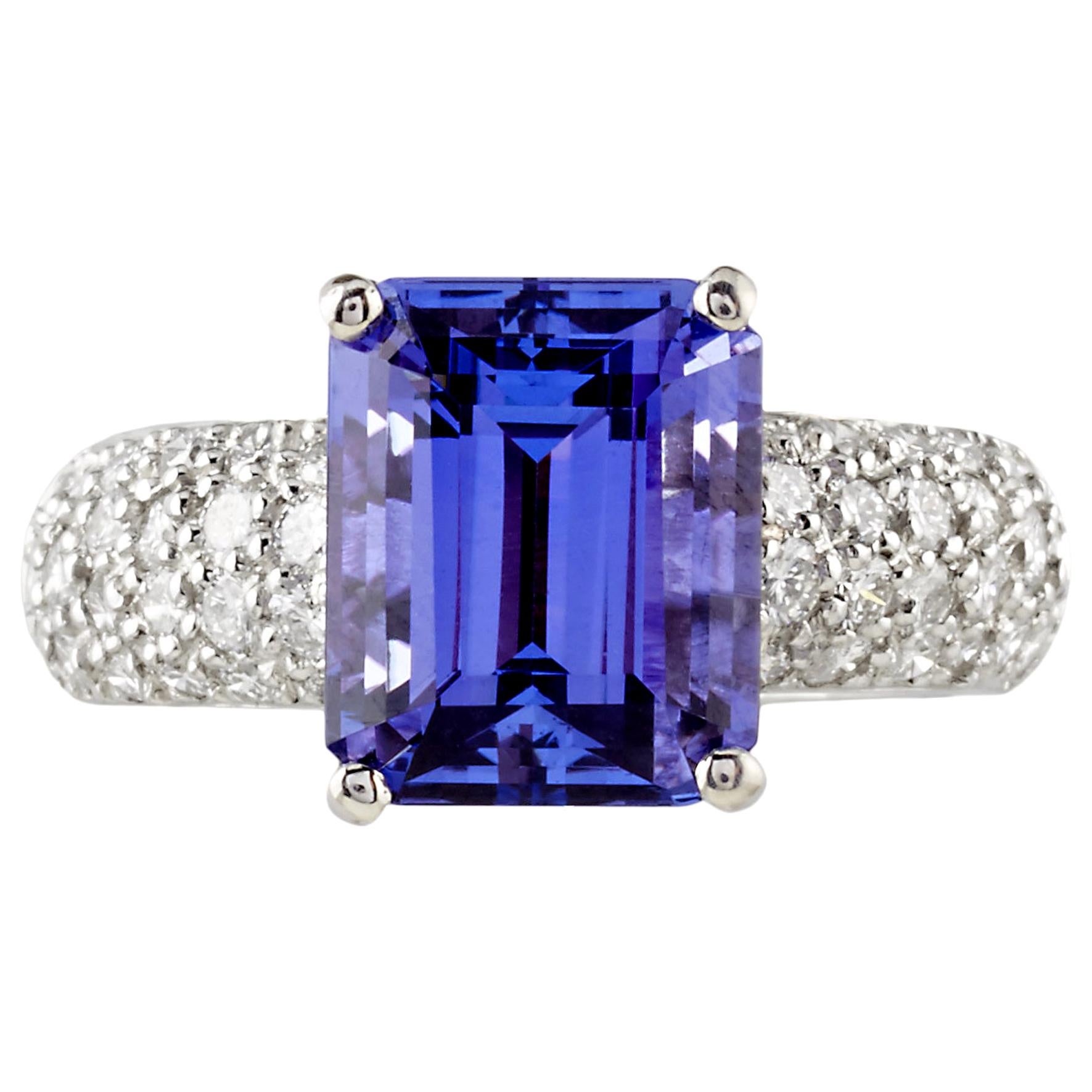 5.80 Carat Tanzanite 1 Carat Diamond Embellished Platinum Fashion Ring  For Sale