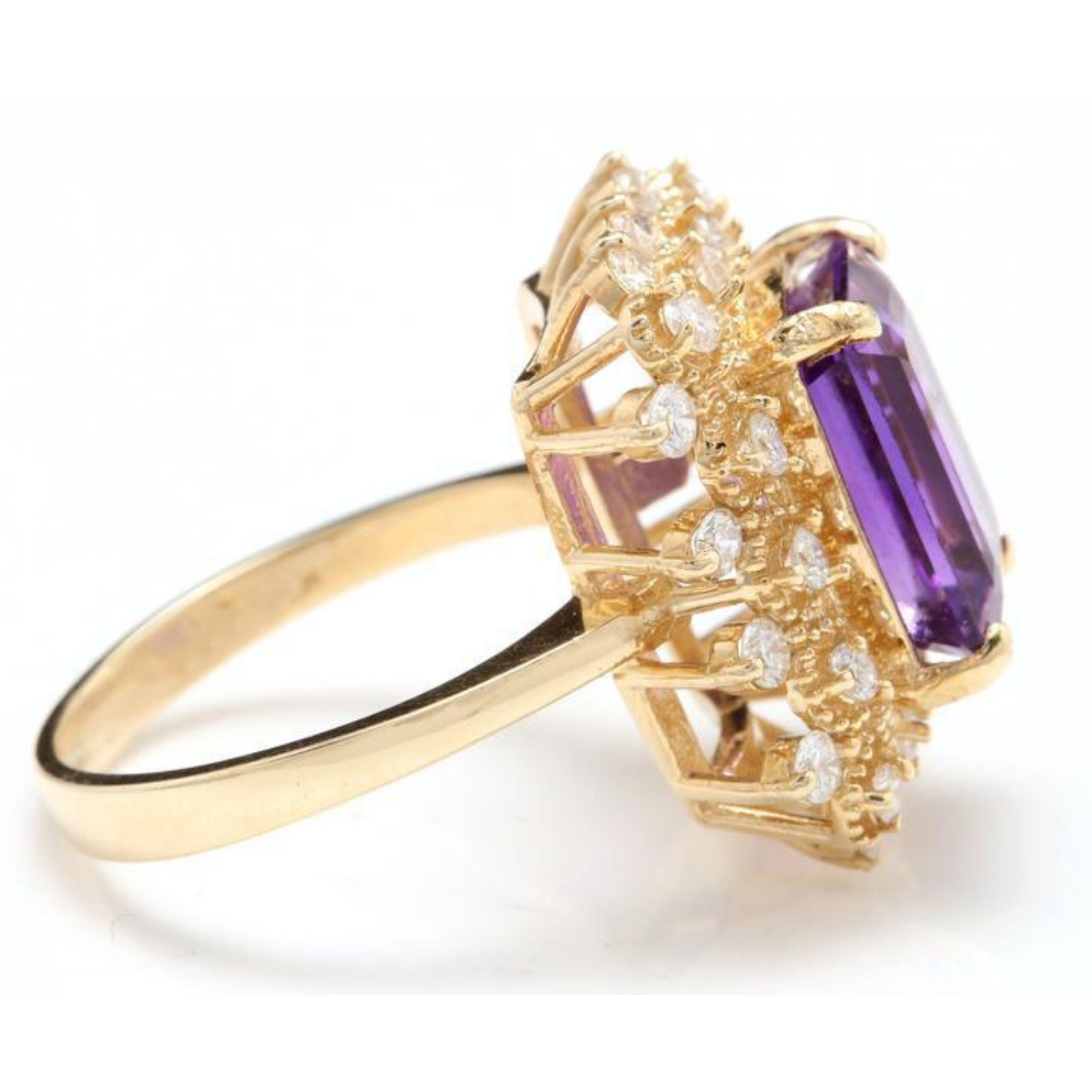 Mixed Cut 5.80 Carat Impressive Natural Amethyst and Diamond 14 Karat Solid Gold Ring For Sale